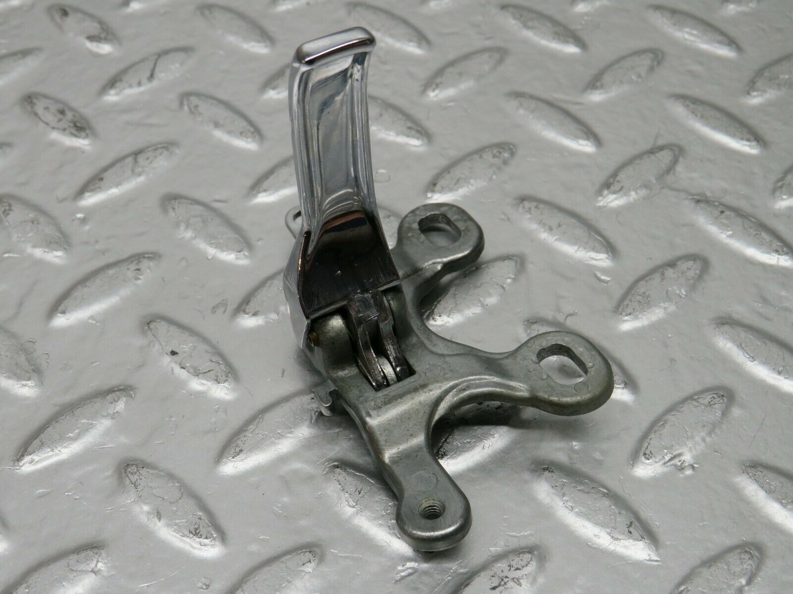 24468 Mercedes-Benz W108 Right Interior Door Handle 1107660419