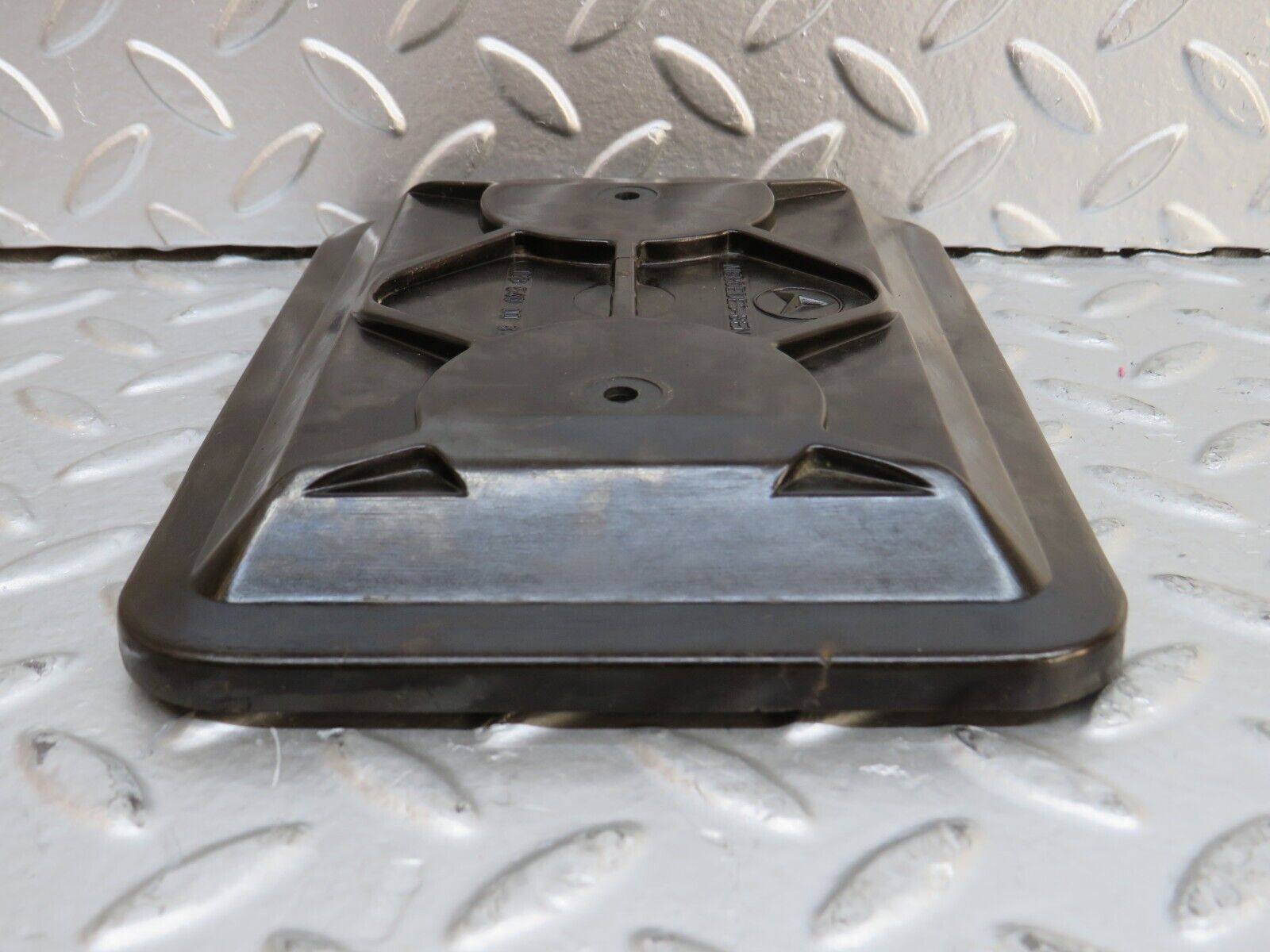 28274 Mercedes-Benz S123 240D Wagon Fuse Box Cover Lid 1235400082