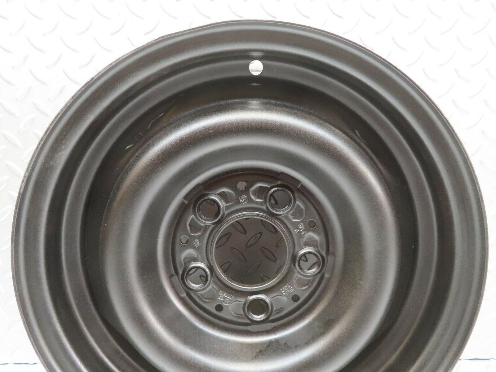 13231 Mercedes-Benz Steel Wheel 5.5Jx14H2 ET30 5x112 1234000302