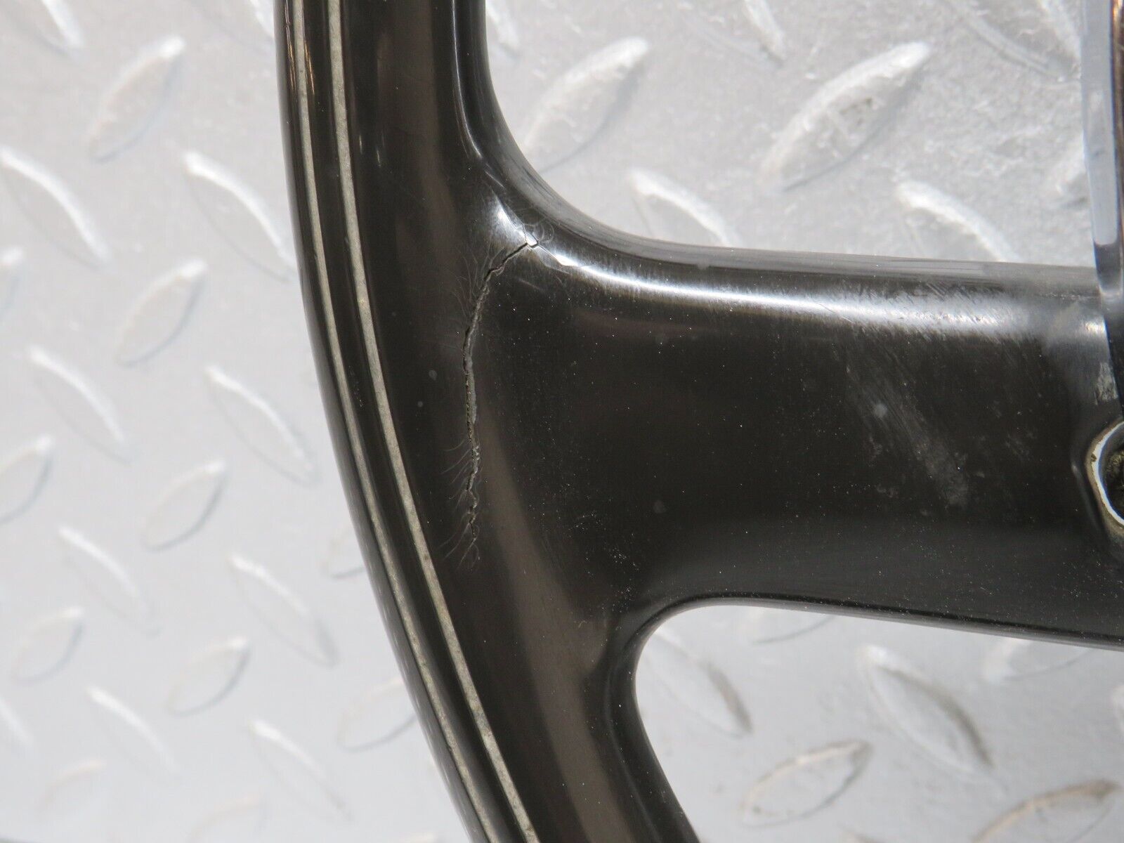 40292 Mercedes-Benz W110 230 Steering Wheel