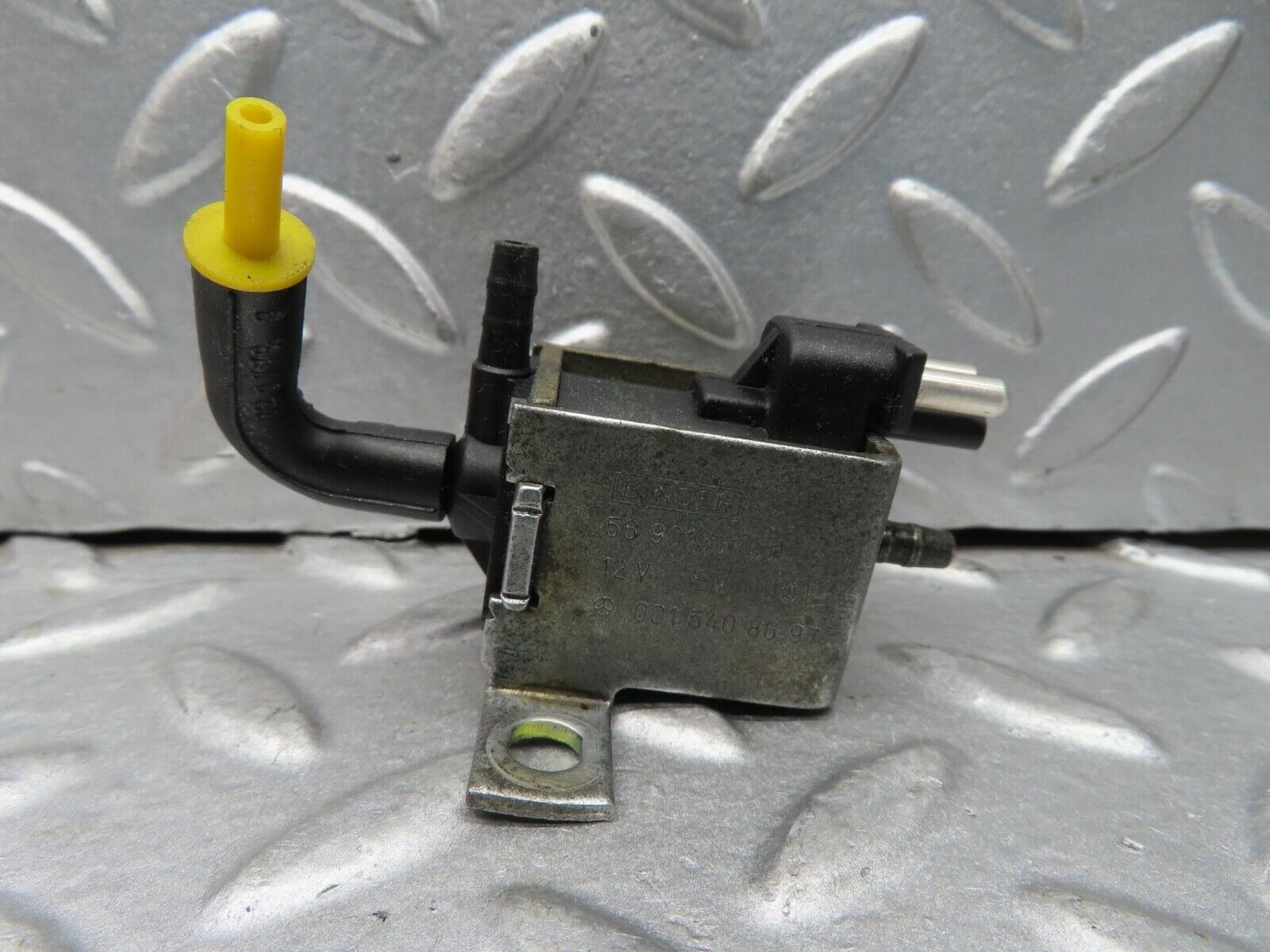 15096 Mercedes-Benz W140 S320 Vacuum Control Valve 0015408697