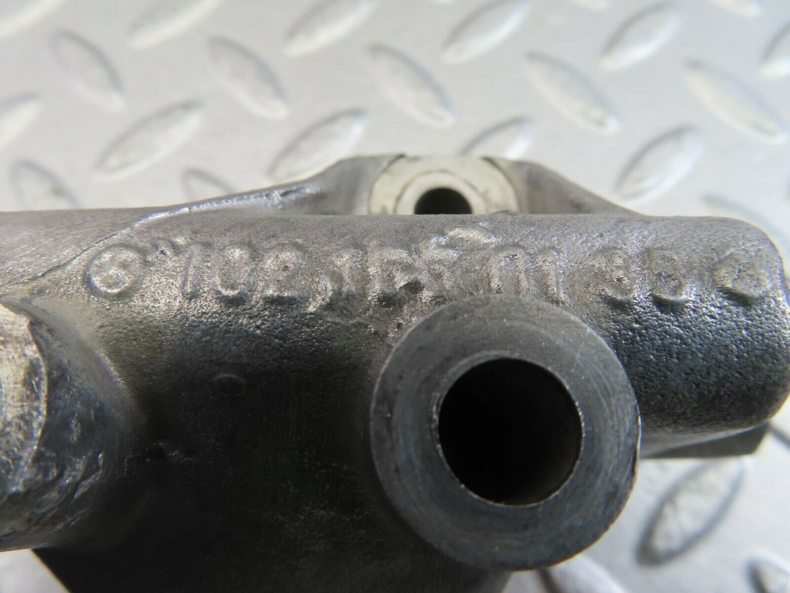 10107 Mercedes-Benz C123 230CE Coupe Alternator Holder Bracket 1021550135