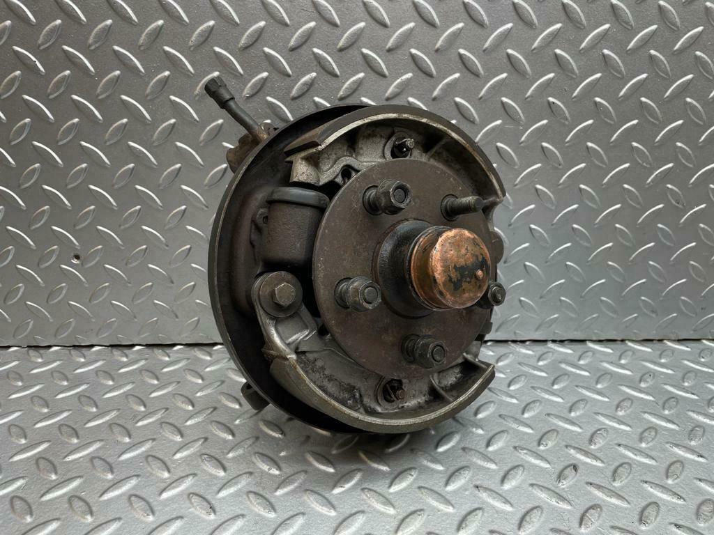 17769 Mercedes-Benz W120 PONTON Complete Wheel Hub Right