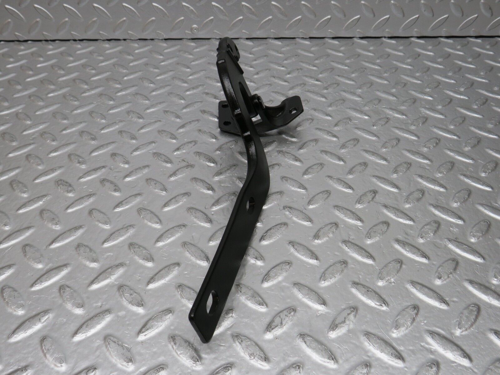 31438 Mercedes-Benz S124 220TE Trunk Lid Hinge Right Side 1247430451 124743022