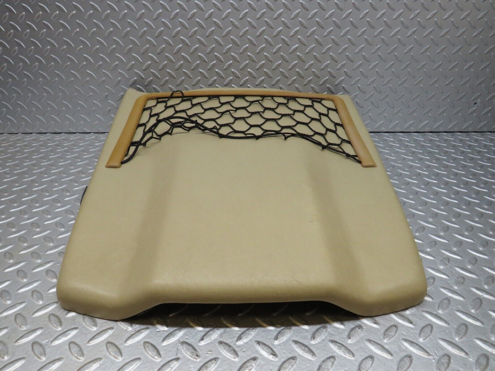 37070 Mercedes-Benz C126 420SEC Coupe Front Right Seat Rear Cover Beige