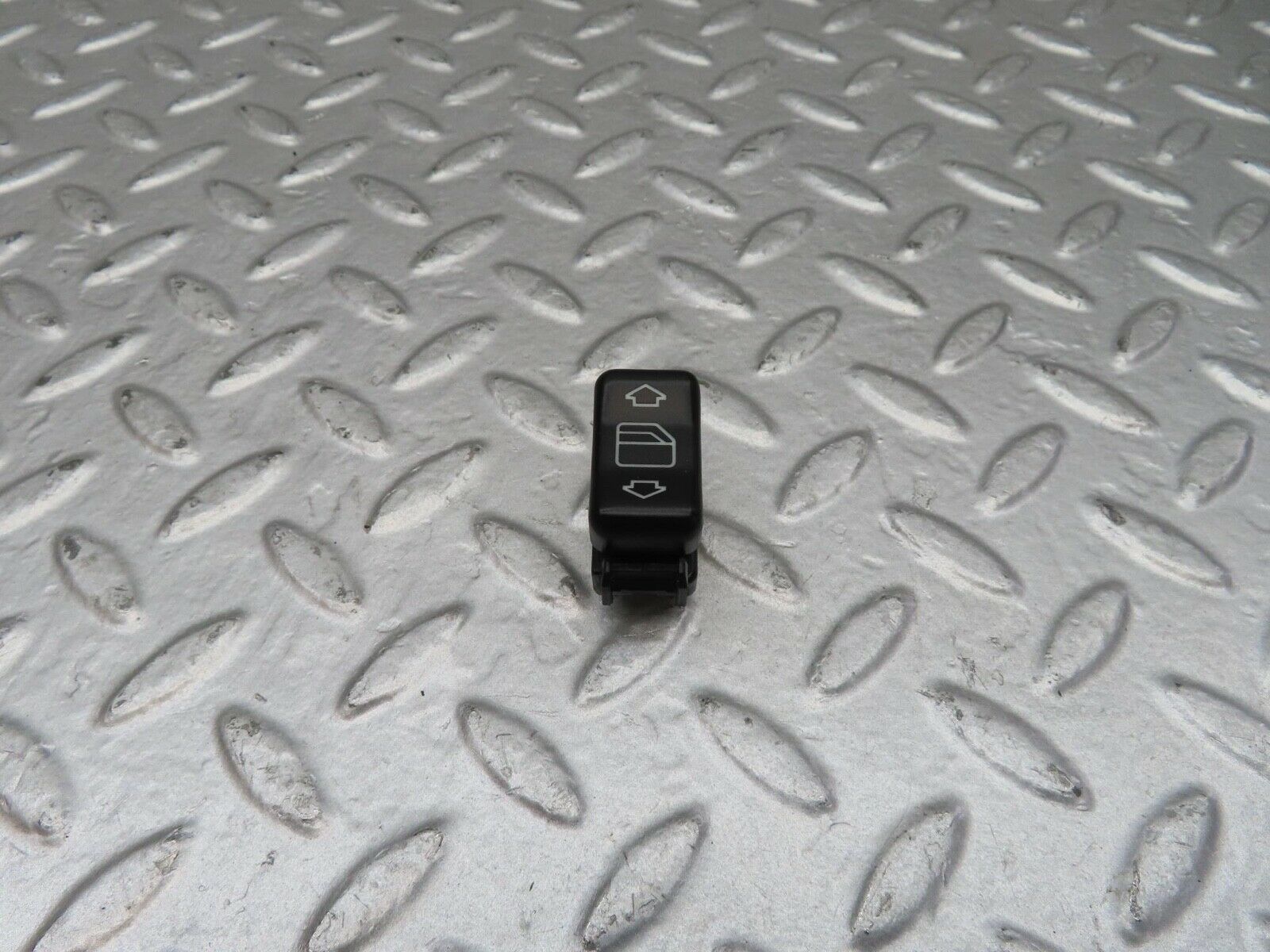 15034 Mercedes-Benz W140 S320 Electric Window Switch Right Side 1408210251