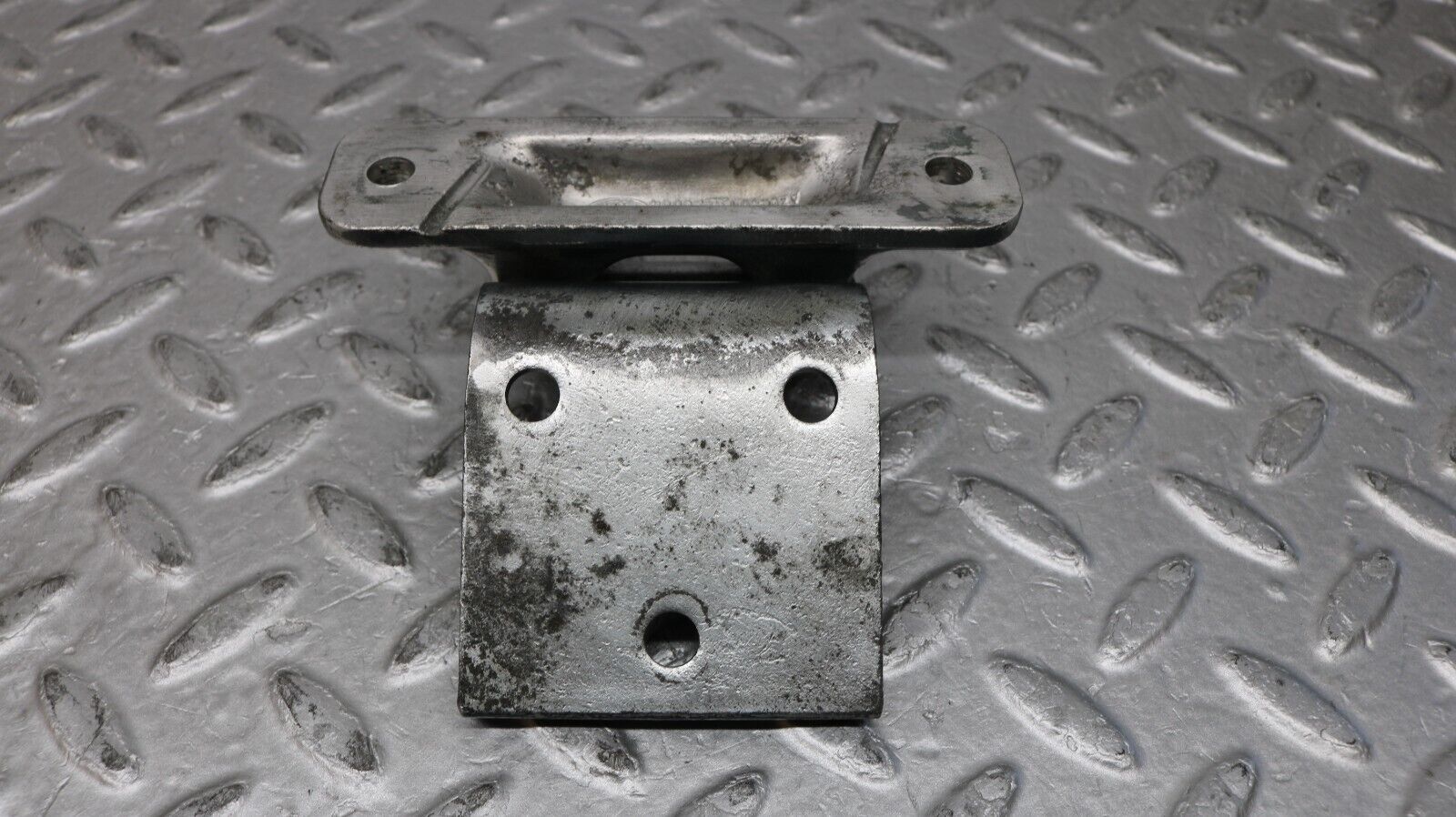 37272 Mercedes-Benz W109 300SEL Door Hinge Left Side