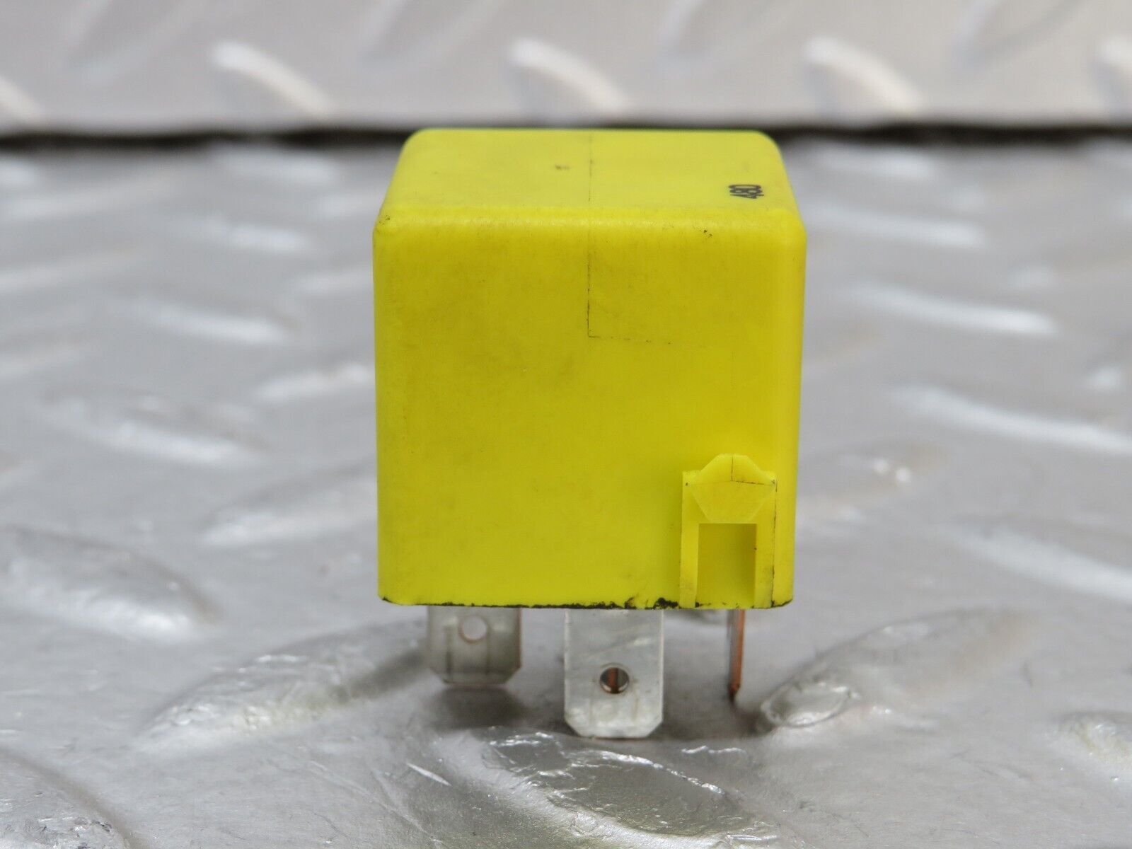 34868 Mercedes-Benz W210 320E Multi Purpose Relay 0025421419