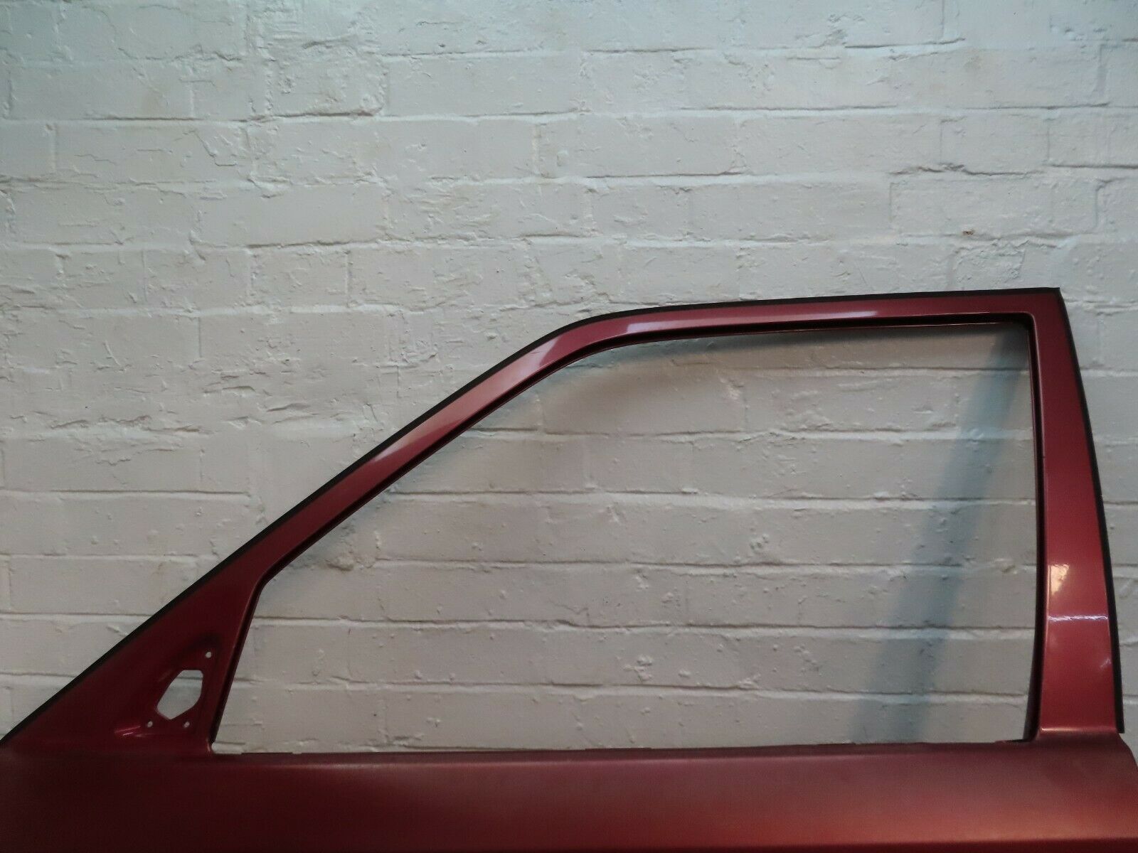 6696 Mercedes-Benz S124 E220 Wagon Front Left Door