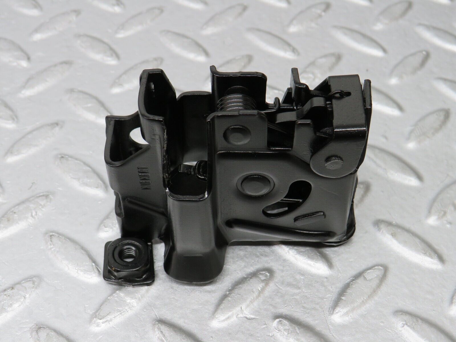 36112 Mercedes-Benz W126 420SE Bonnet Lock Catch Right Side 1268801260