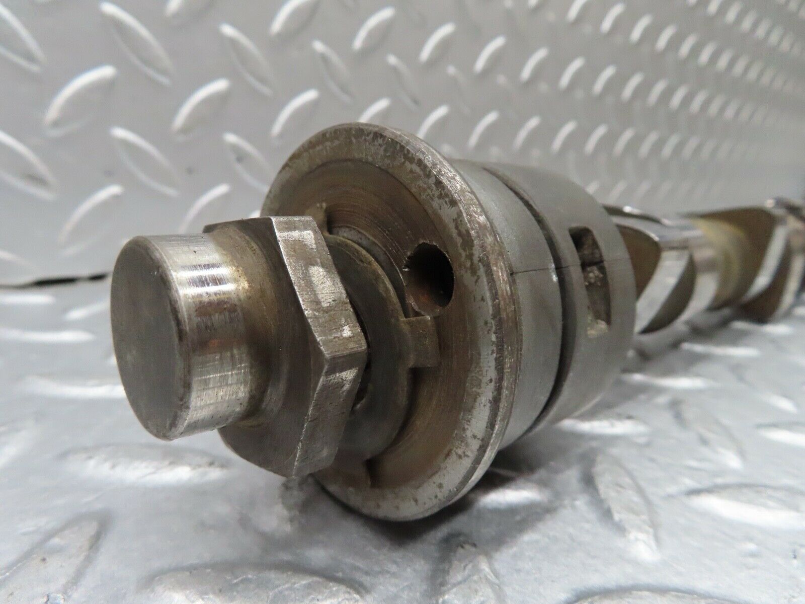 18538 Mercedes-Benz W136 170V Camshaft