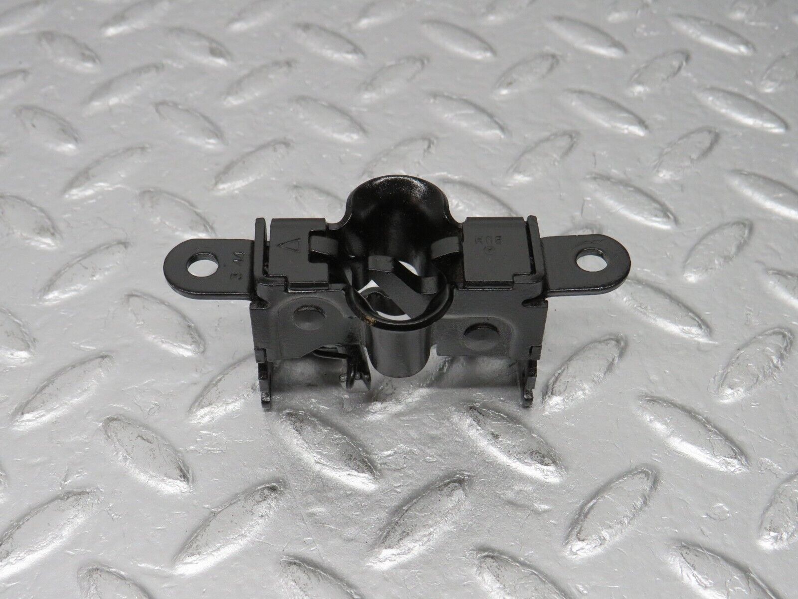 38533 Mercedes-Benz R129 280SL Coupe Bonnet Lock Latch