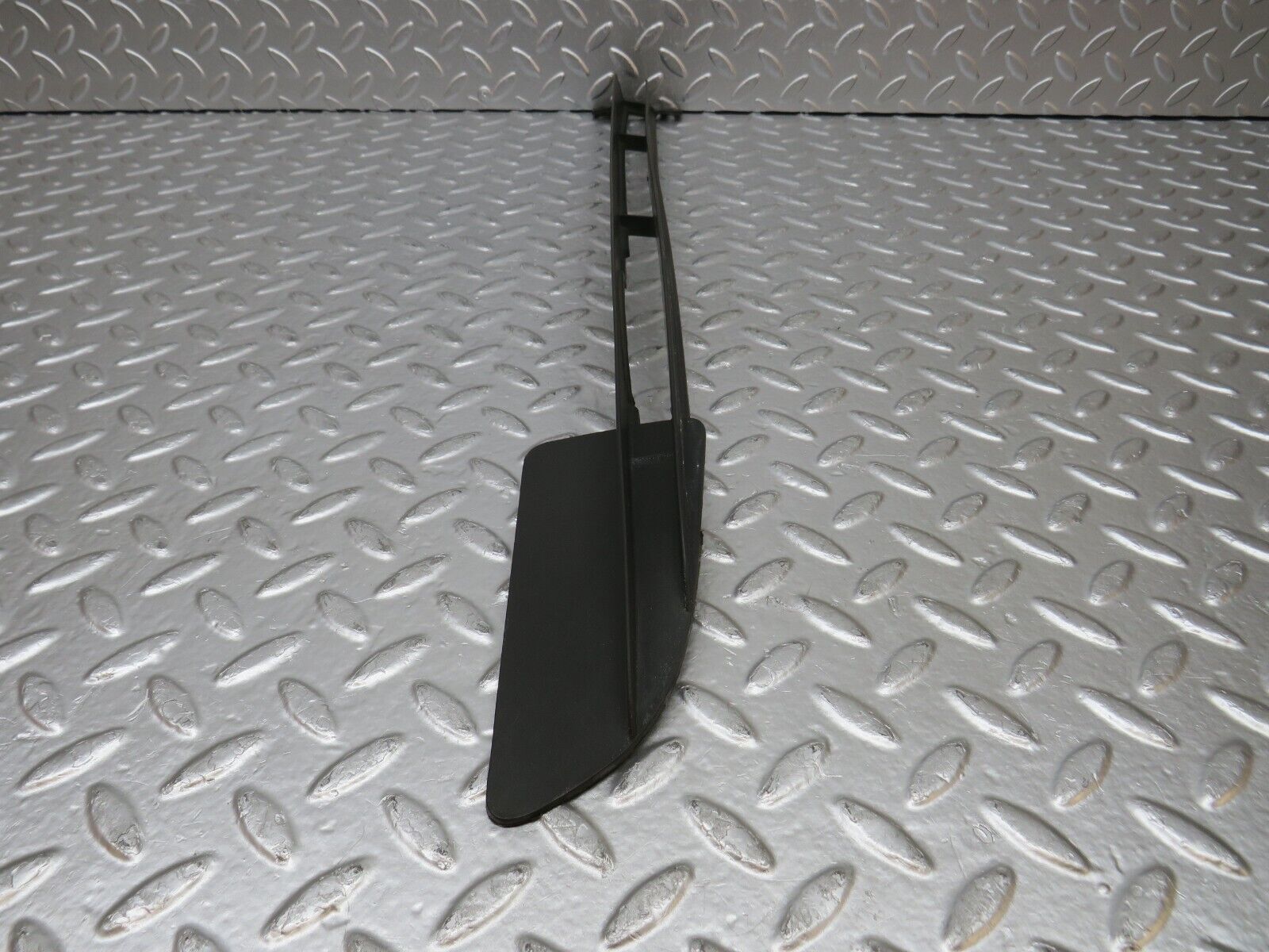 30996 Mercedes-Benz W123 200D Front Bumper Lower Grill Left 1238880223