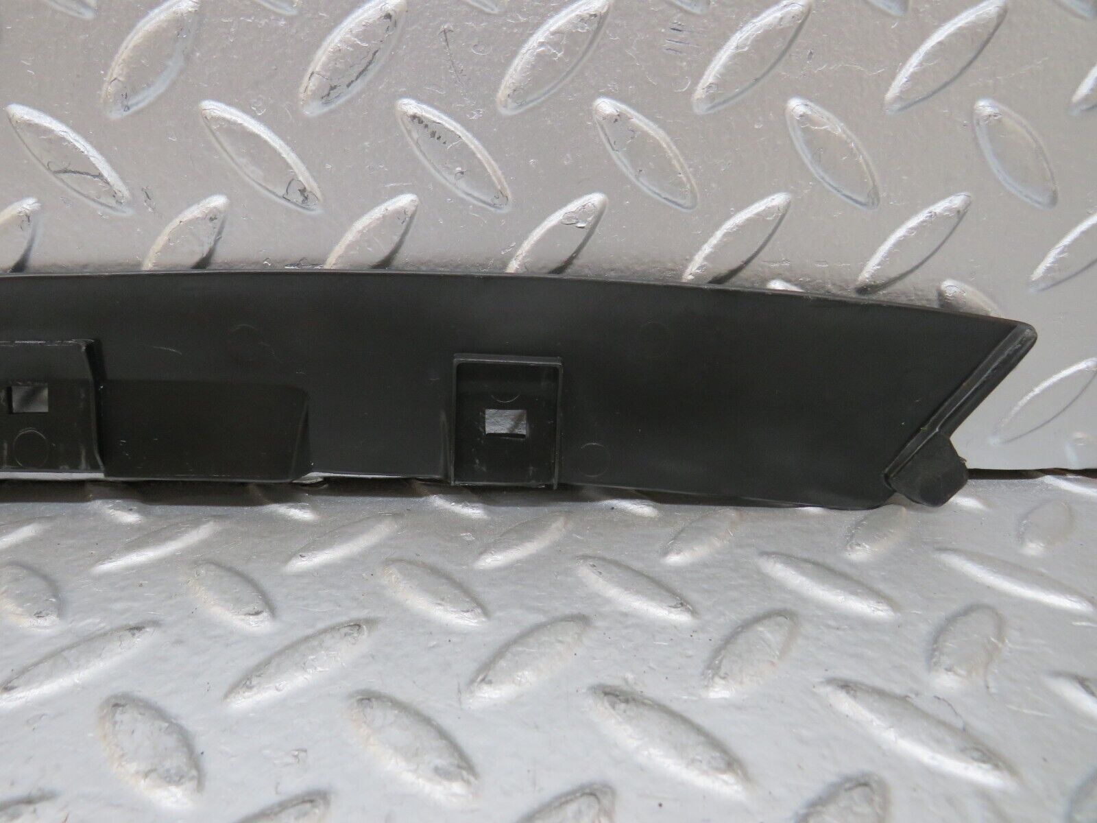 26791 Mercedes-Benz W123 240D Rear Right C Pillar Plastic Trim