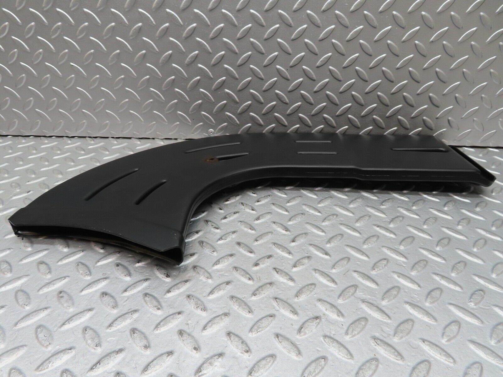 16824 Mercedes-Benz C123 280CE Coupe Heater Air Duct Left Side 1238310546