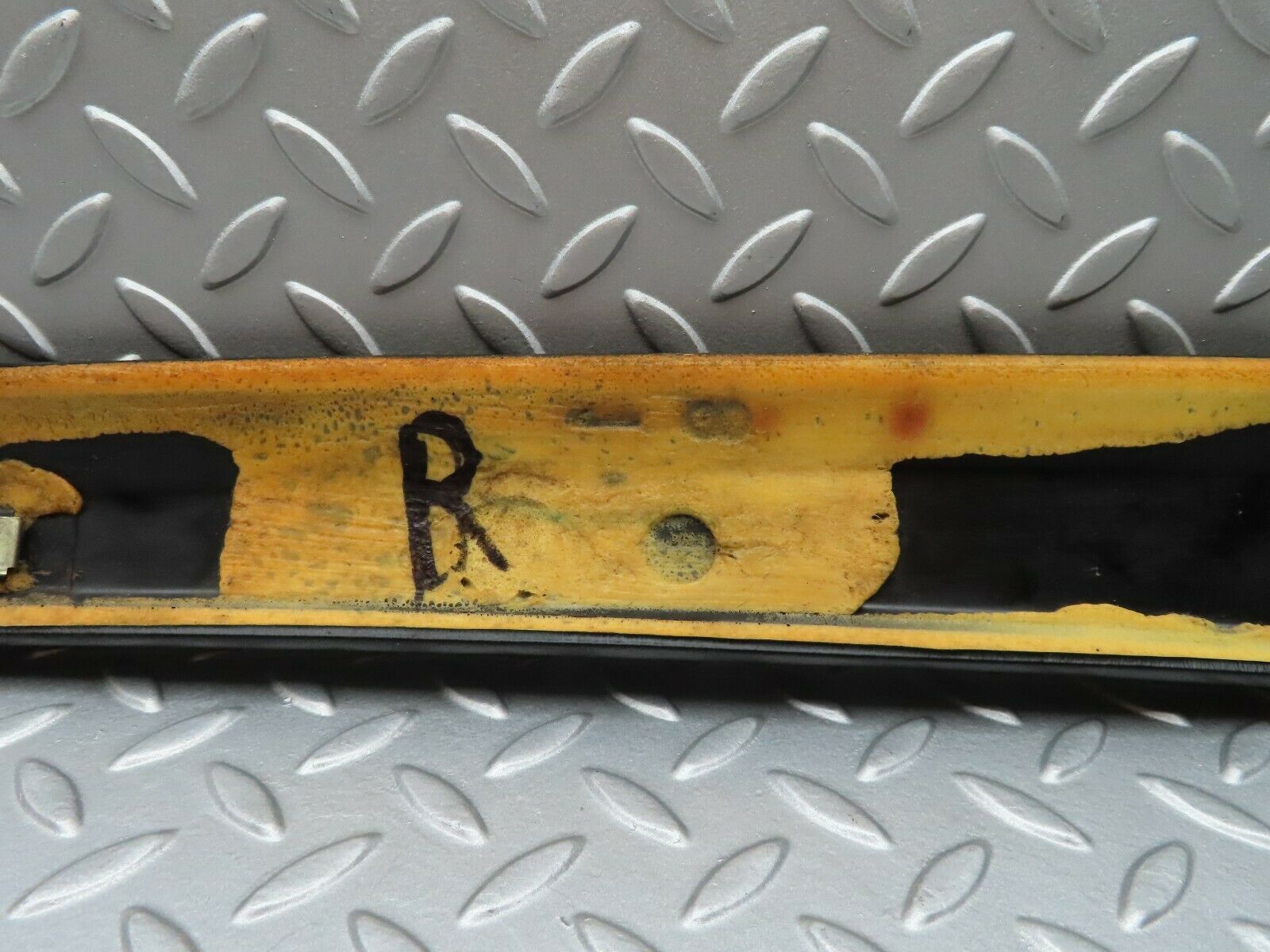 3749 Mercedes-Benz S123 200T Wagon A Pillar Covert Trim Right Side