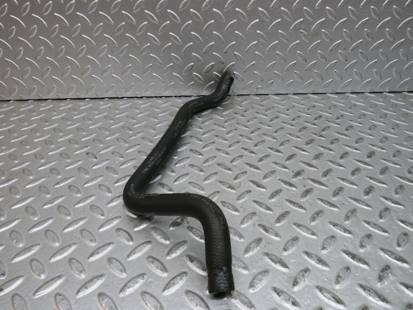 29155 Mercedes-Benz C124 320CE Coupe Heater Hose 1248327093