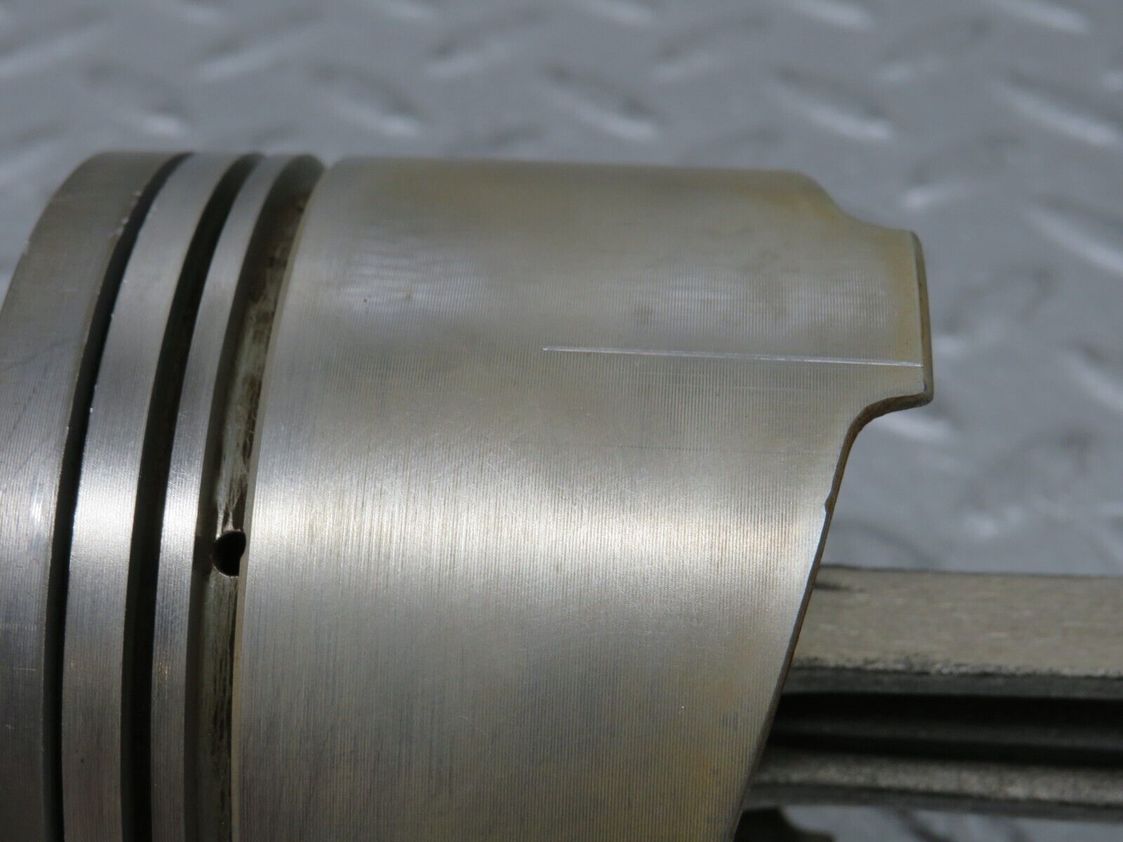 37128 Mercedes-Benz C126 420SEC Coupe Piston With Connecting Rod 92.005 mm