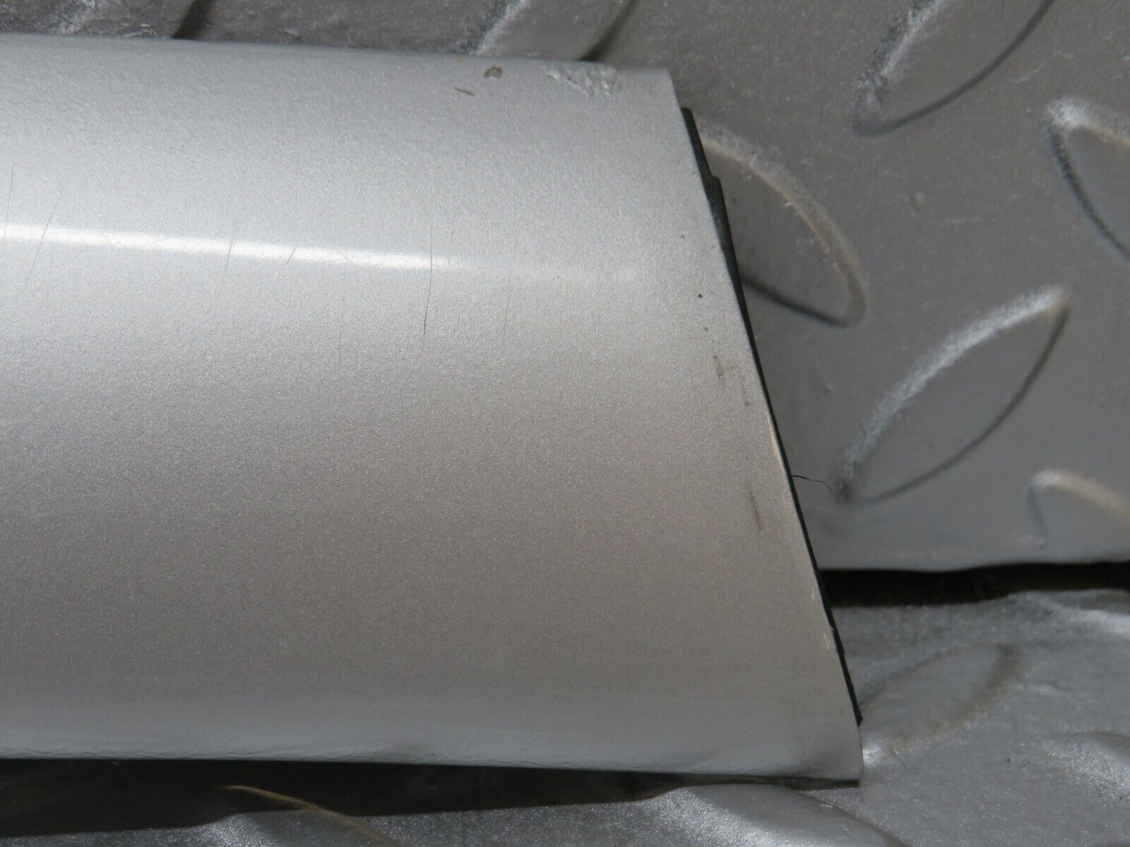 39355 Mercedes-Benz R129 320SL Coupe A Pillar Exterior Cover Trim Left 1296980118 1296980198