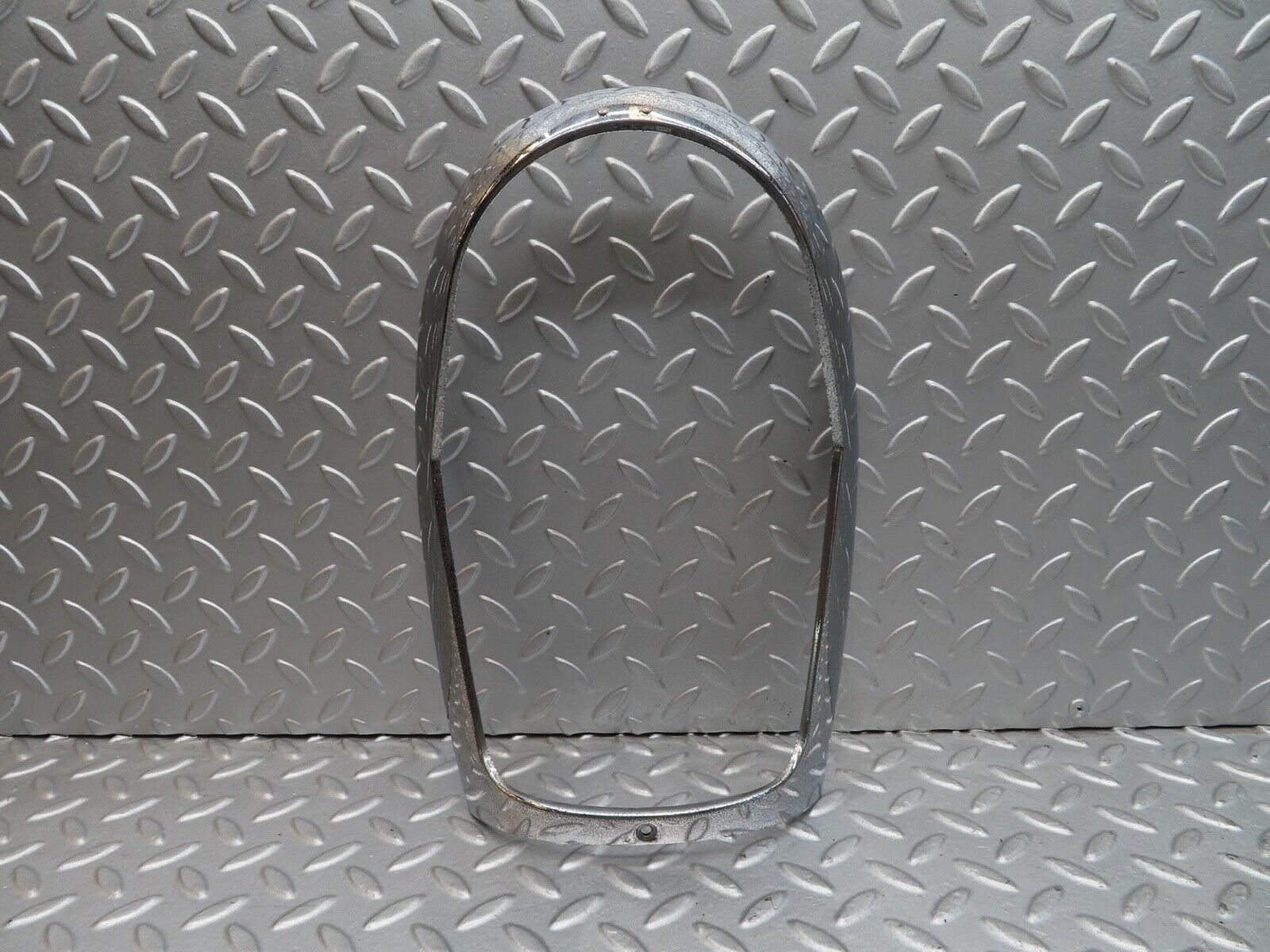 12647 Mercedes-Benz W108 Headlight Chrome Frame