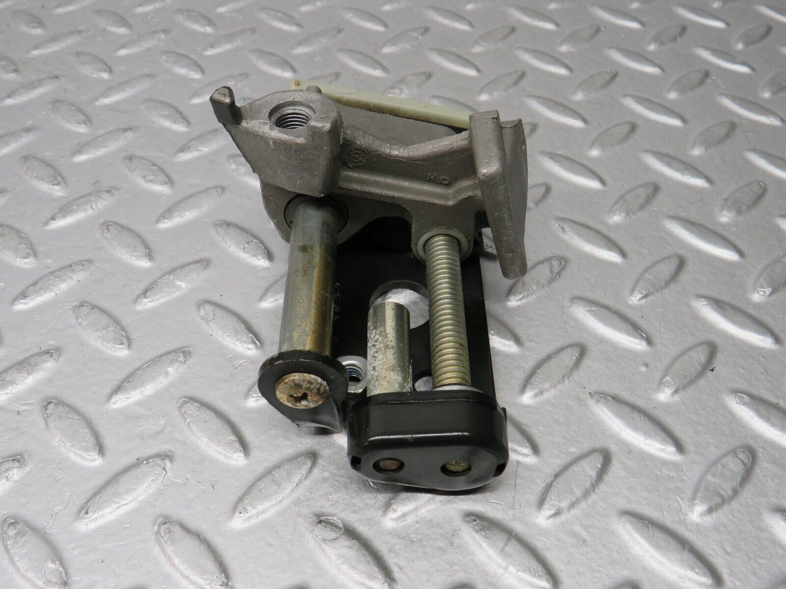 36855 Mercedes-Benz R129 300SL-24 Front Left Seat Adjustment Guide