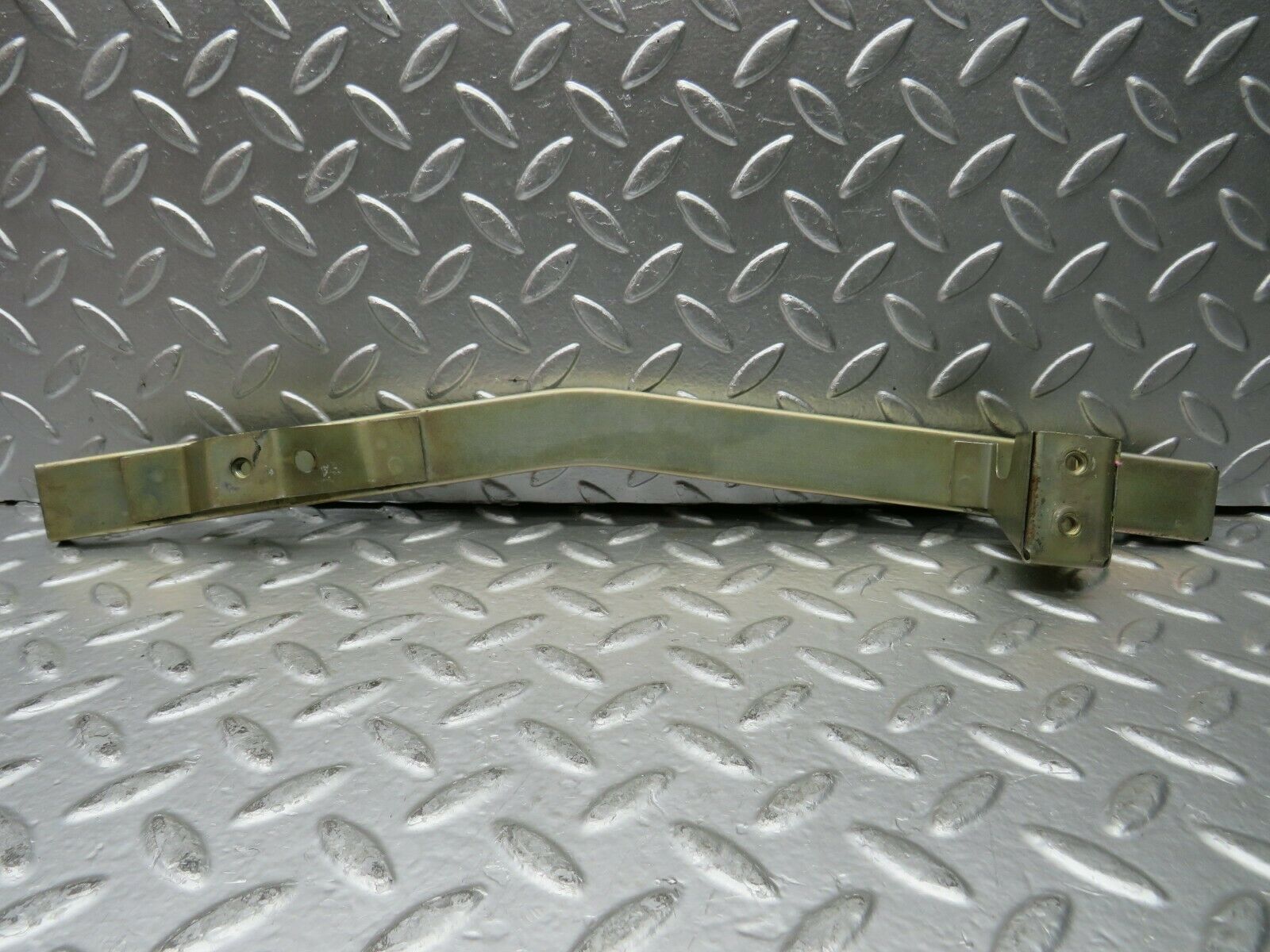 22898 Mercedes-Benz C107 450SLC Coupe Rear Right Window Channel