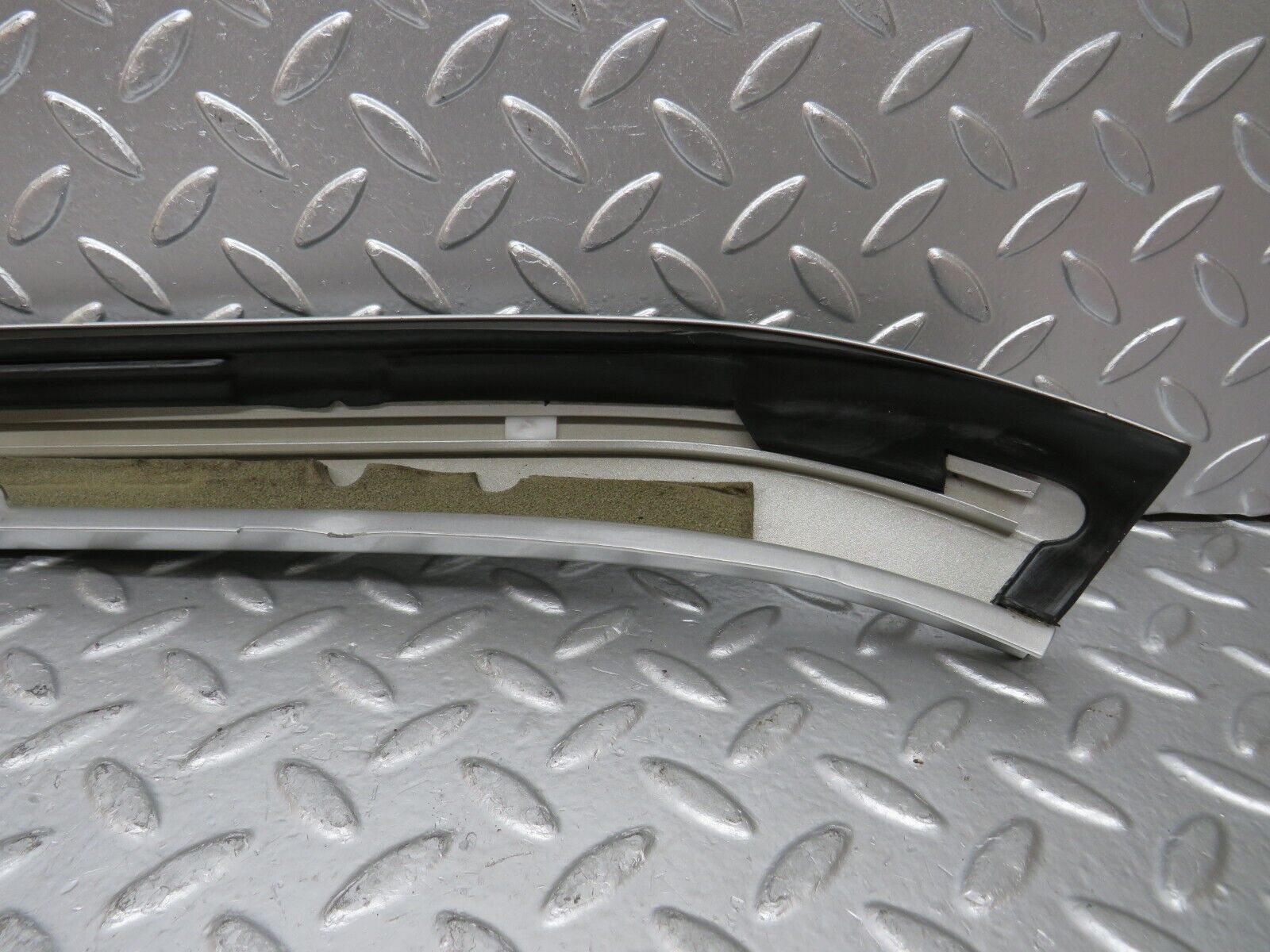 24813 Mercedes-Benz W140 S320 A Pillar Exterior Cover Right Side