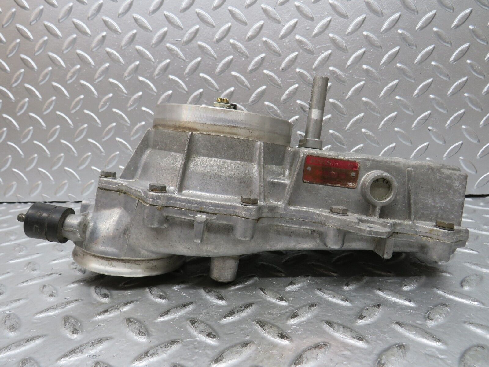 27382 Mercedes-Benz W123 280E Air Flow Mass Meter Sensor Bosch 0438120115