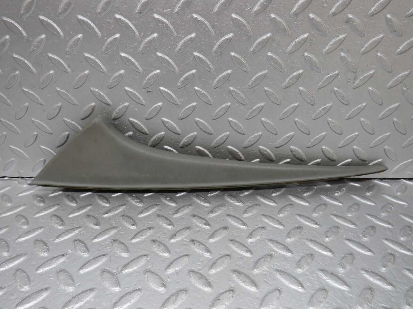 35974 Mercedes-Benz W126 420SE Rear Left Door Panel Cover Grey