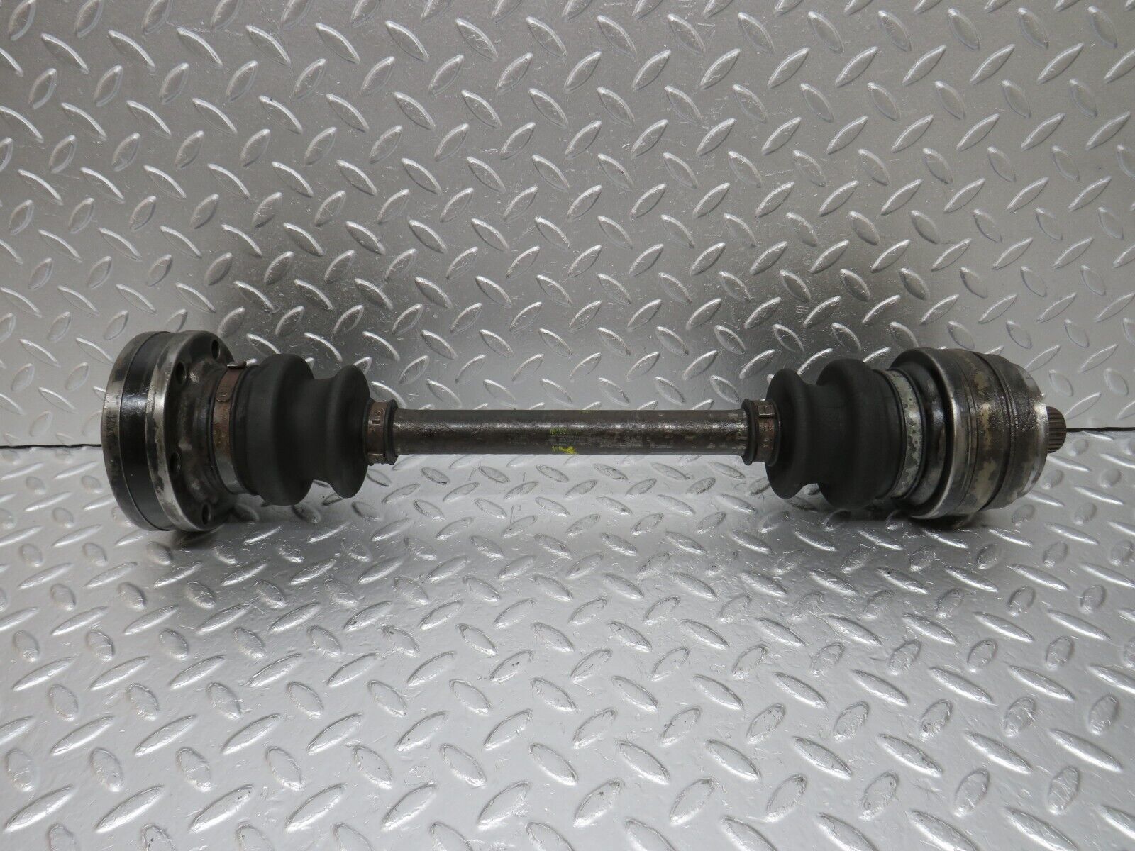 34666 Mercedes-Benz C126 380SEC Coupe Axle Shaft Drive Shaft 1263500410