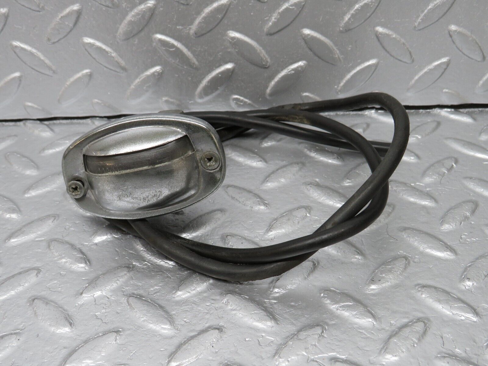 40311 Mercedes-Benz W110 230 number Plate Light K12867 K12840