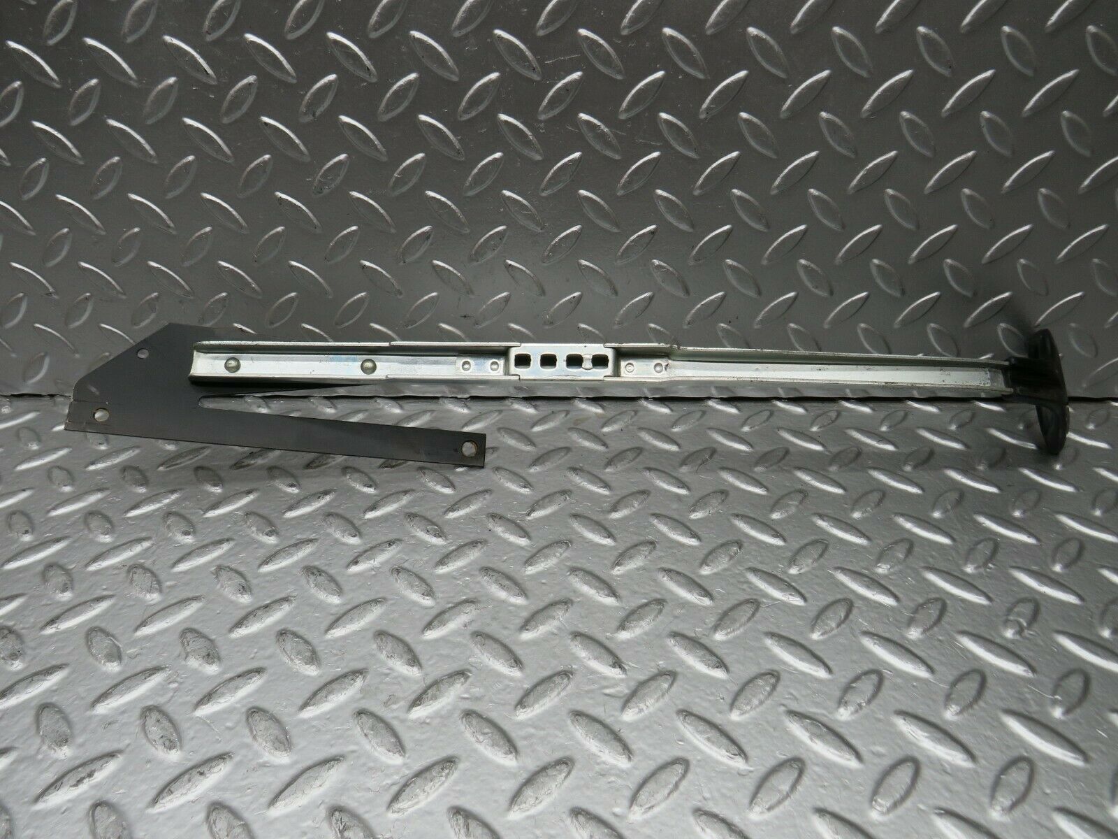 24180 Mercedes-Benz W123 280E Front Right Seat Sliding Adjust Handle