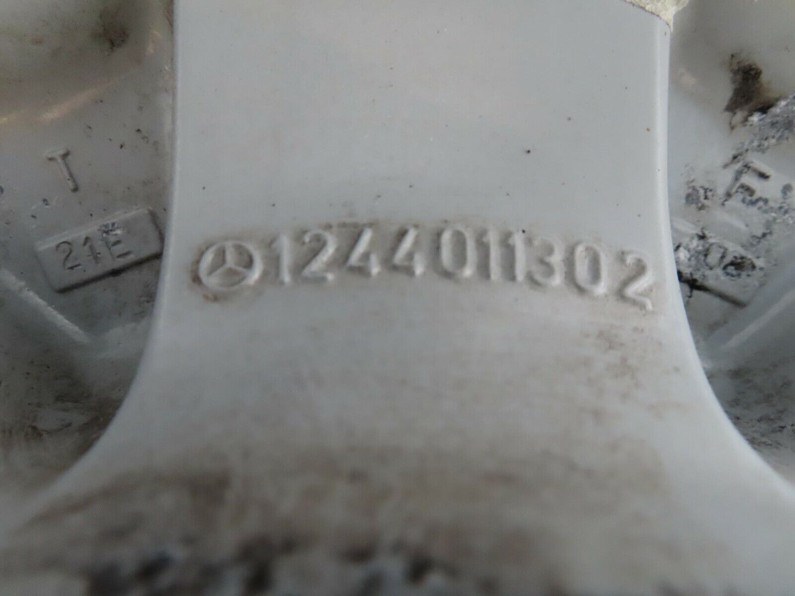 16523 Mercedes-Benz Alloy Wheel 7Jx15H2 ET41 1244011302