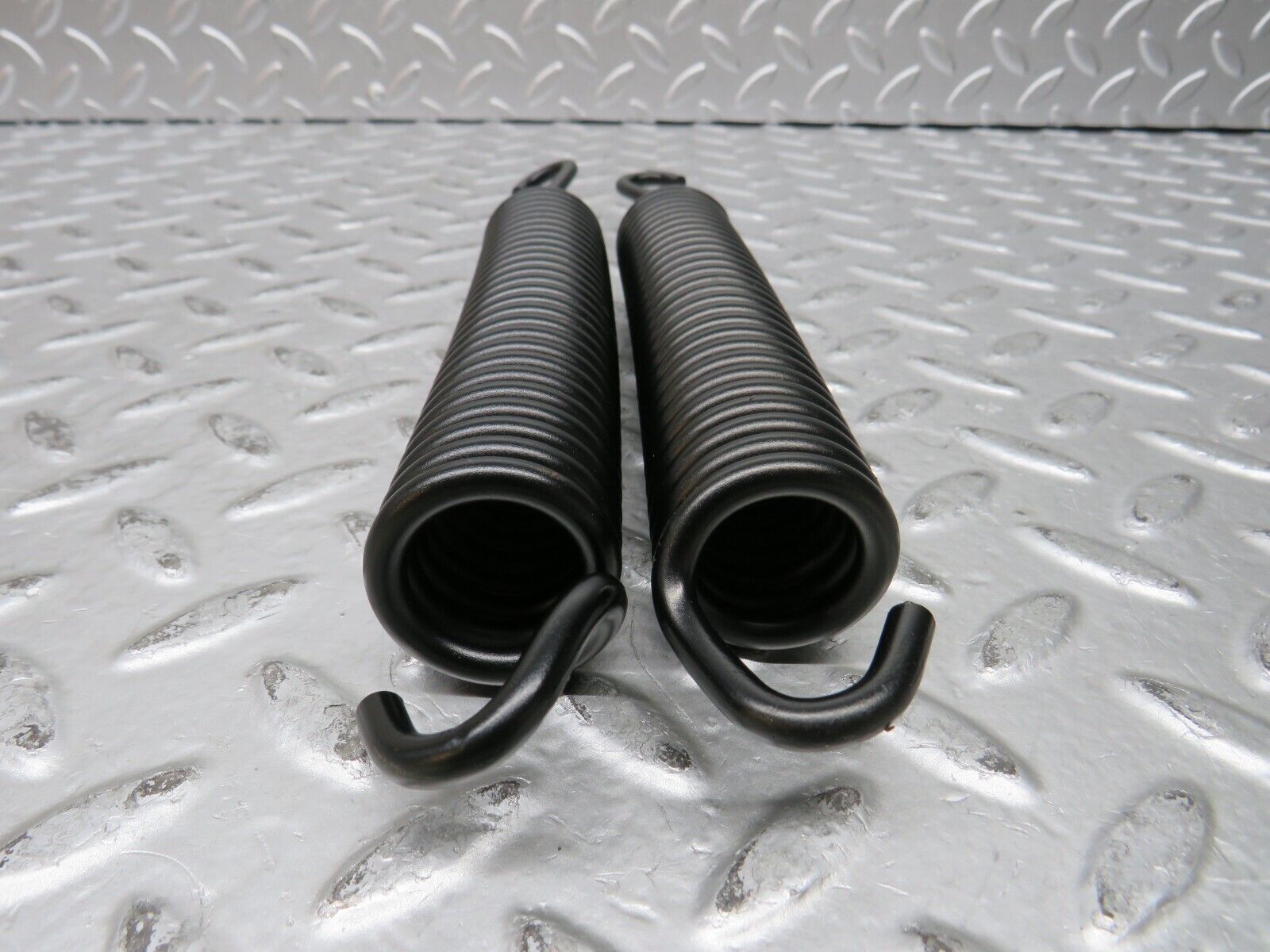 28403 Mercedes-Benz S123 240D Wagon Bonnet Hinge Spring Pair