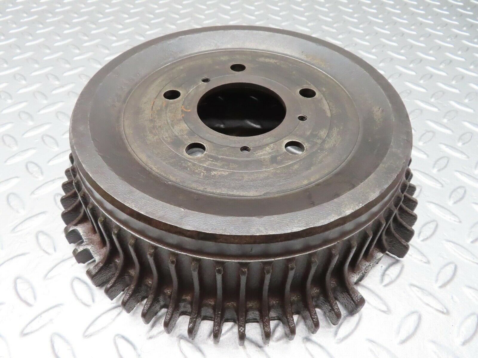 12780 Mercedes-Benz W111 220SE Rear Brake Drum