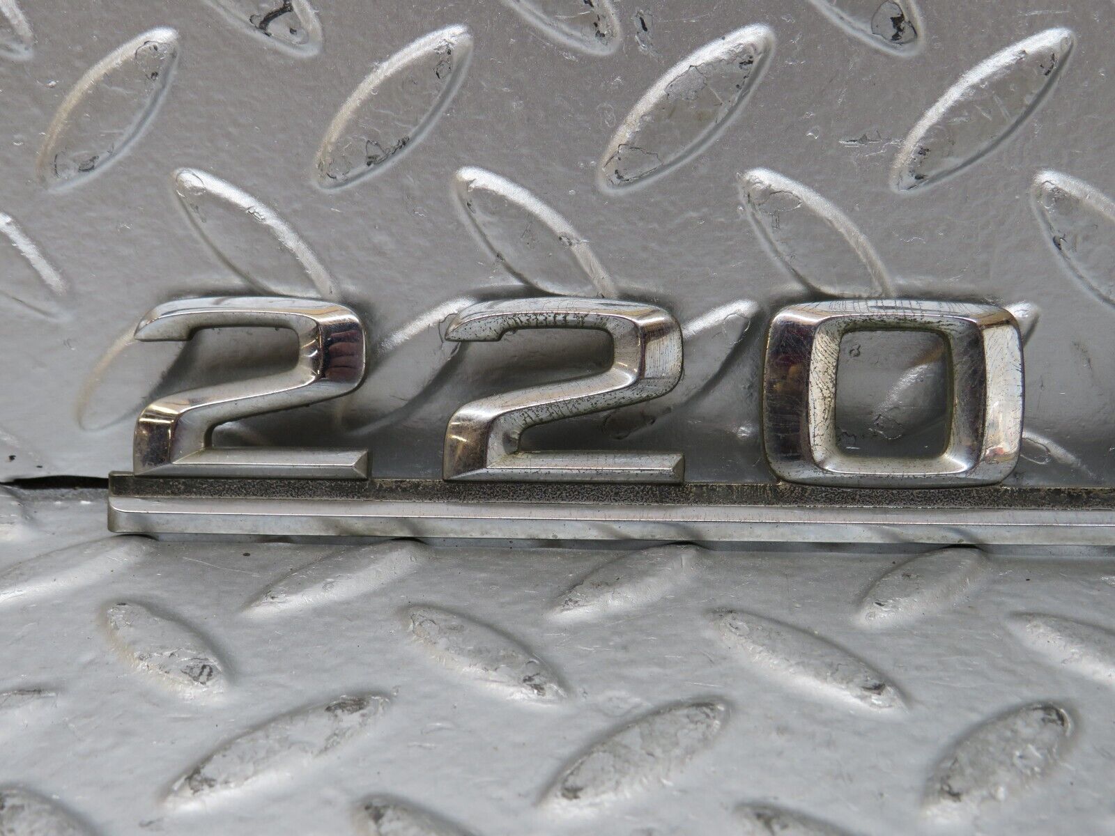 26532 Mercedes-Benz C124 220CE Coupe Trunk Badge Emblem