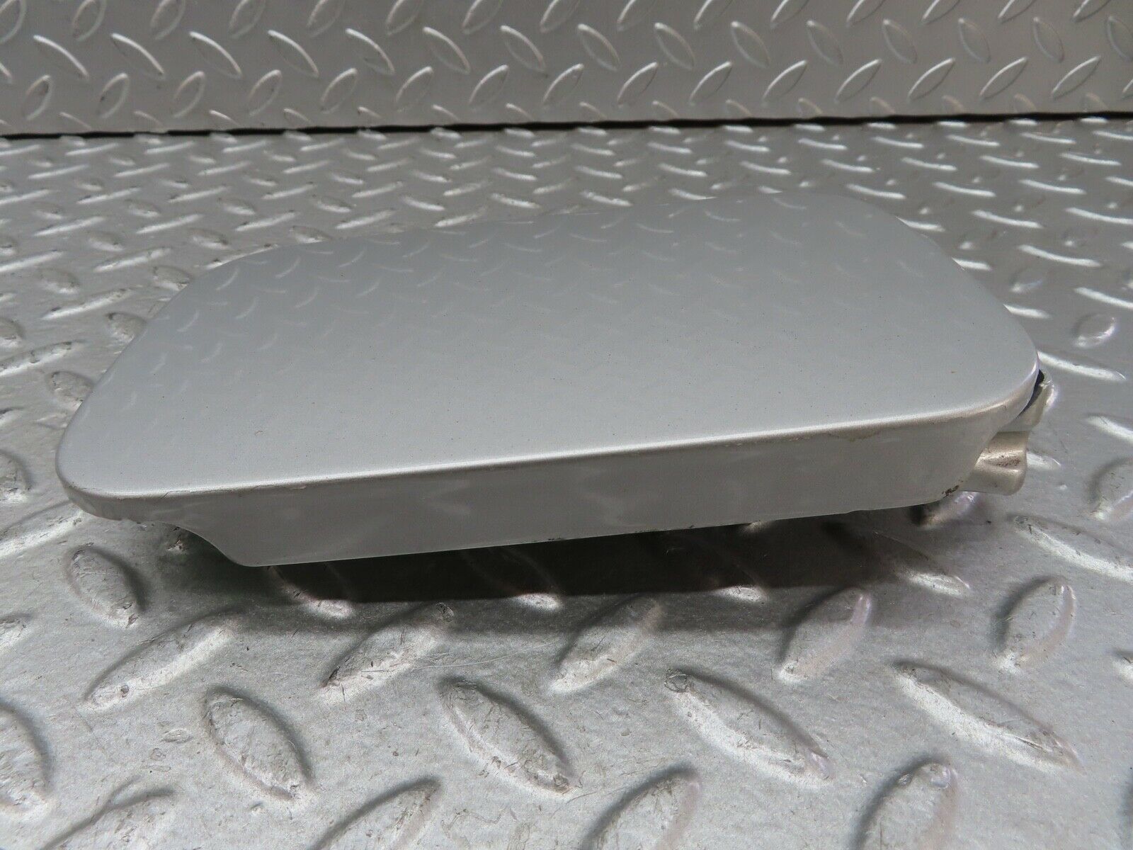 19491 Mercedes-Benz C140 CL420 Coupe Fuel Tank Flap Cap 1405843739