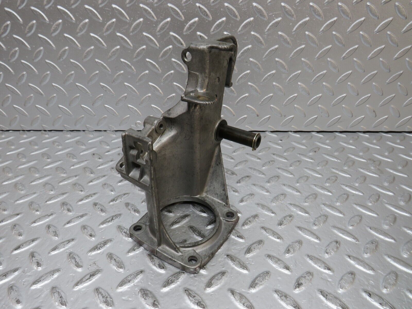 31970 Mercedes-Benz W123 230E Brake Pedal Bracket 1232900219