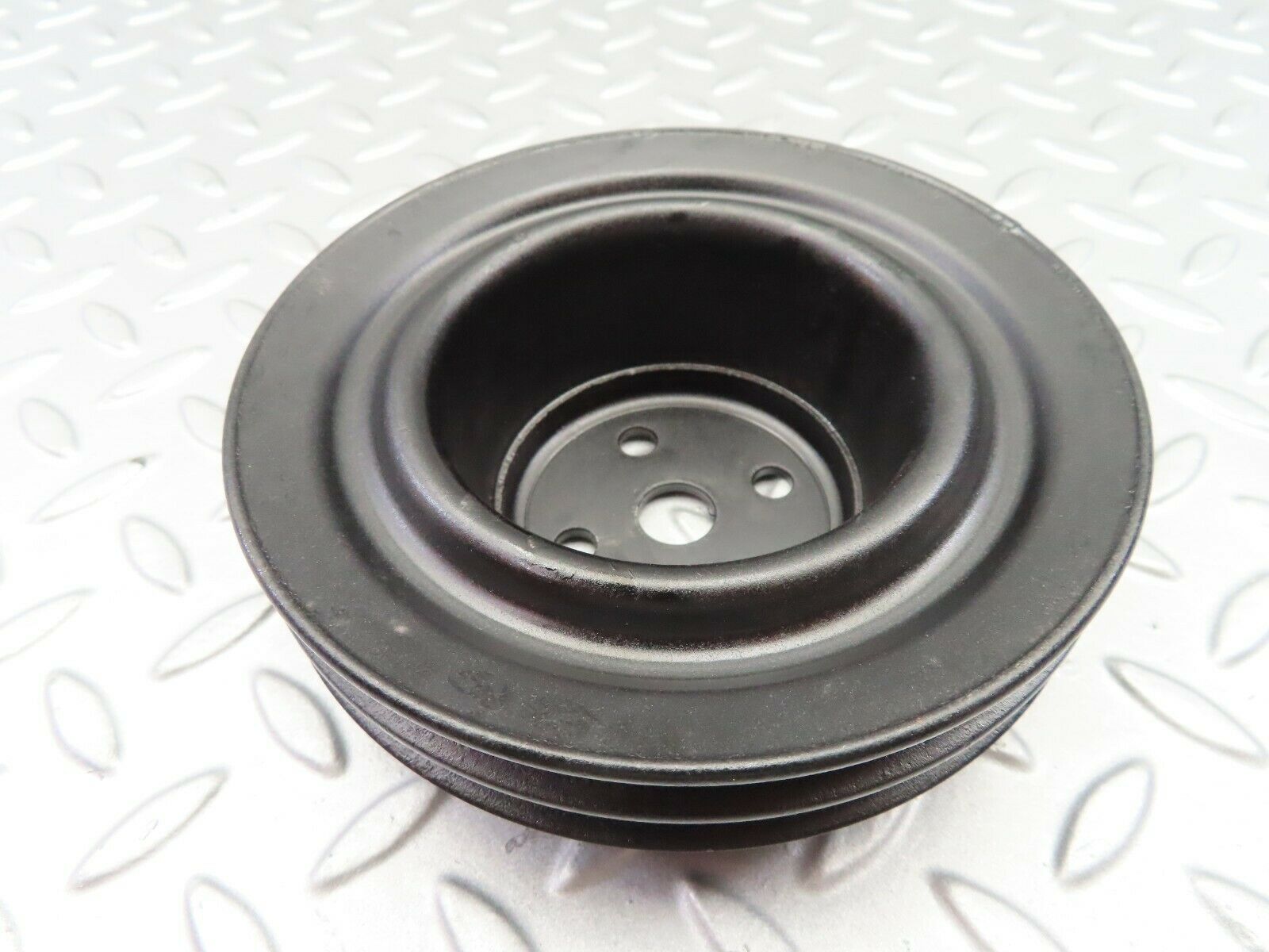 7062 Mercedes-Benz C107 350SLC Coupe Water Pump Pulley