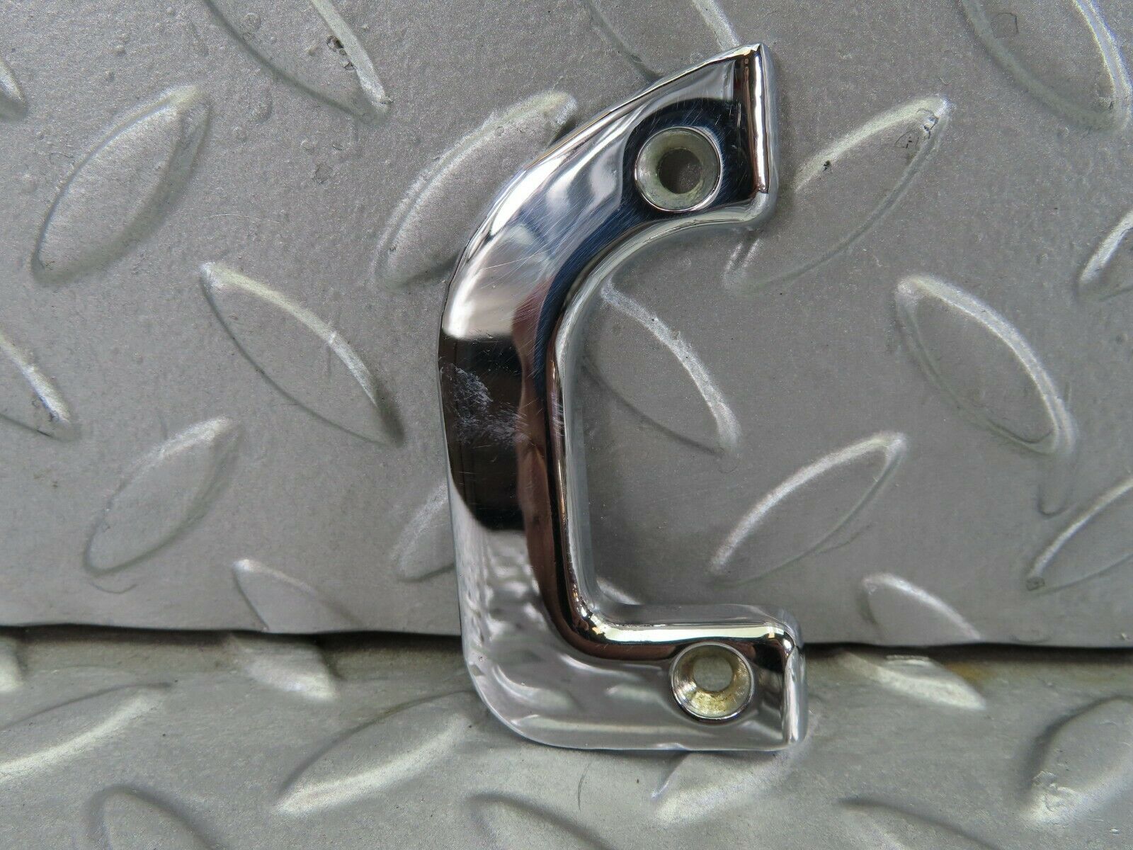 7898 Mercedes-Benz W115 220D Right Interior Chrome Door Latch Trim