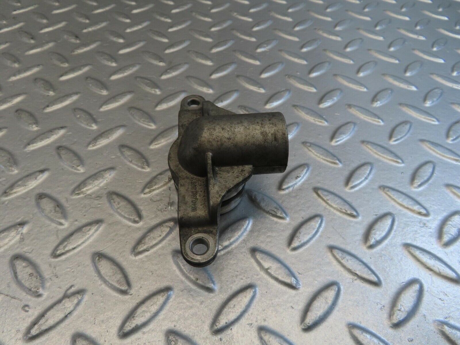 11256 Mercedes-Benz W221 S320 Engine Breather 6420100131