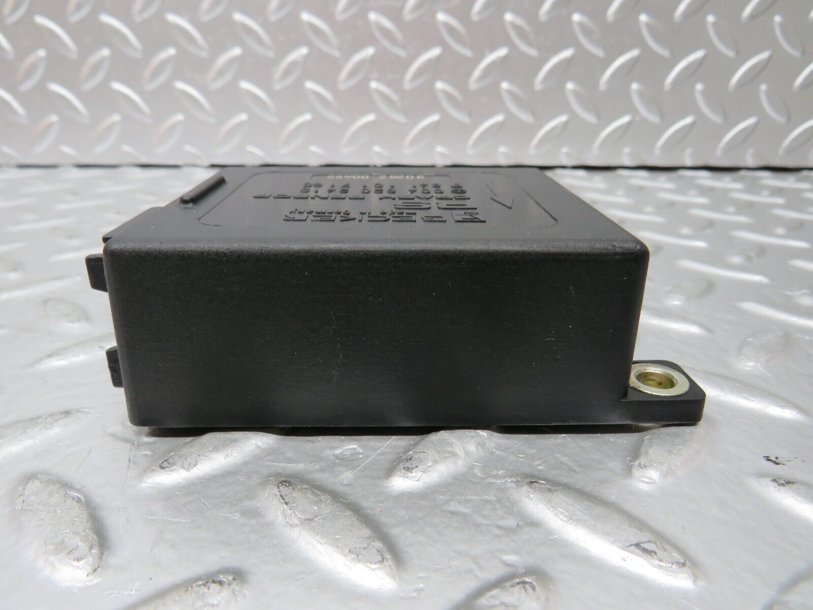 25322 Mercedes-Benz W201 190D Crash Sensor 0048202410