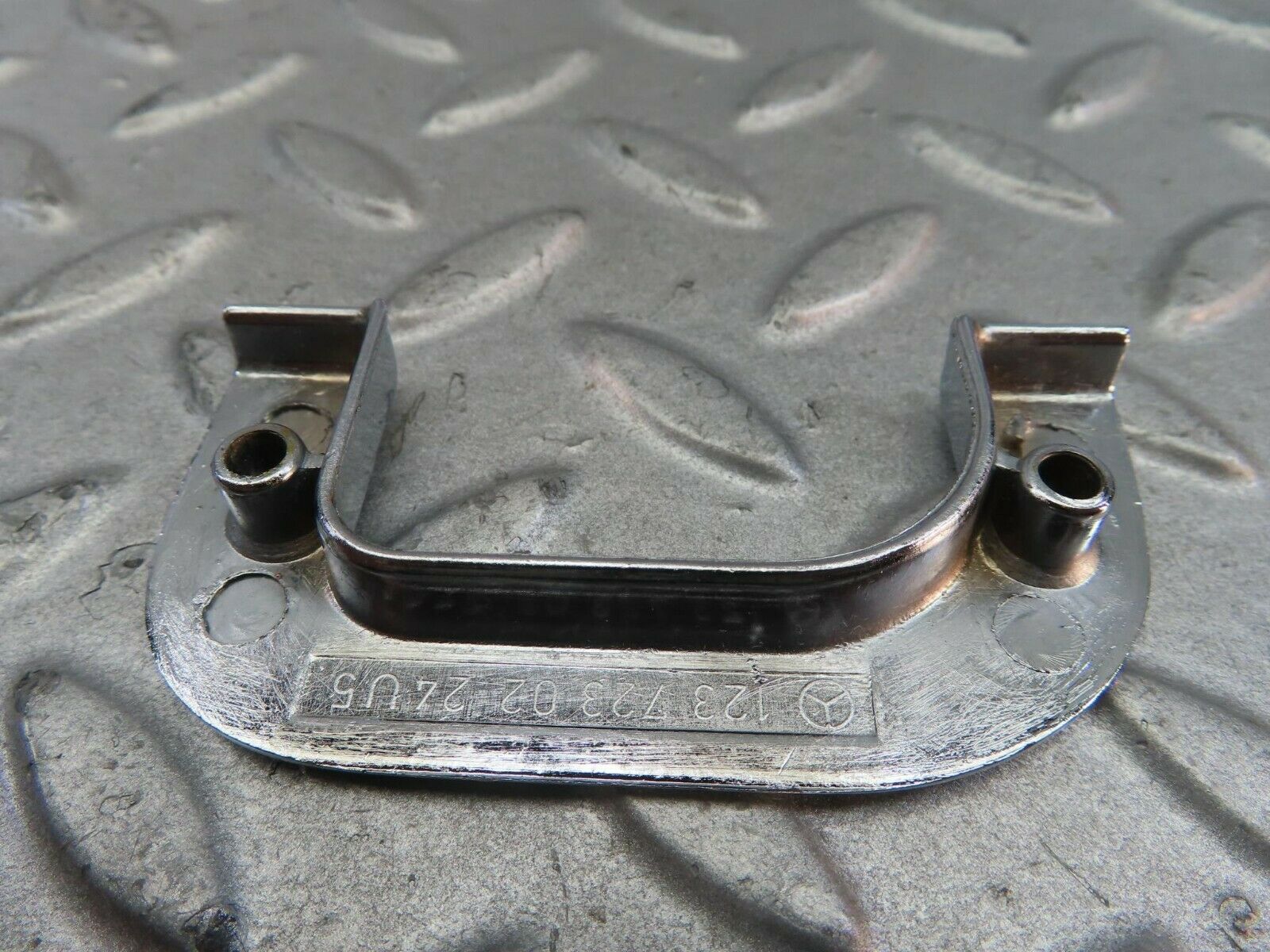 8724 Mercedes-Benz W123 Right Interior Chrome Door Latch Trim 1237230224