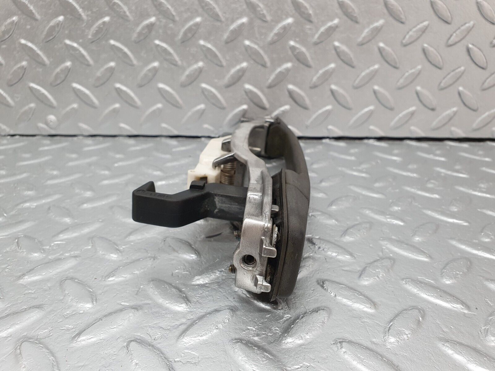 41493 Mercedes-Benz W124 200E Rear Right Door Exterior Handle