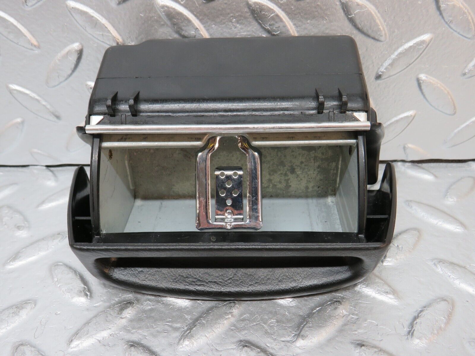 31717 Mercedes-Benz W201 190LE 1.8L Rear Door Ashtray