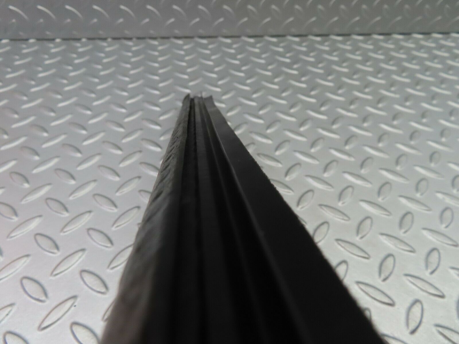 6097 Mercedes-Benz W126 380SE Inner Window Weatherstrip Seal Rear Left