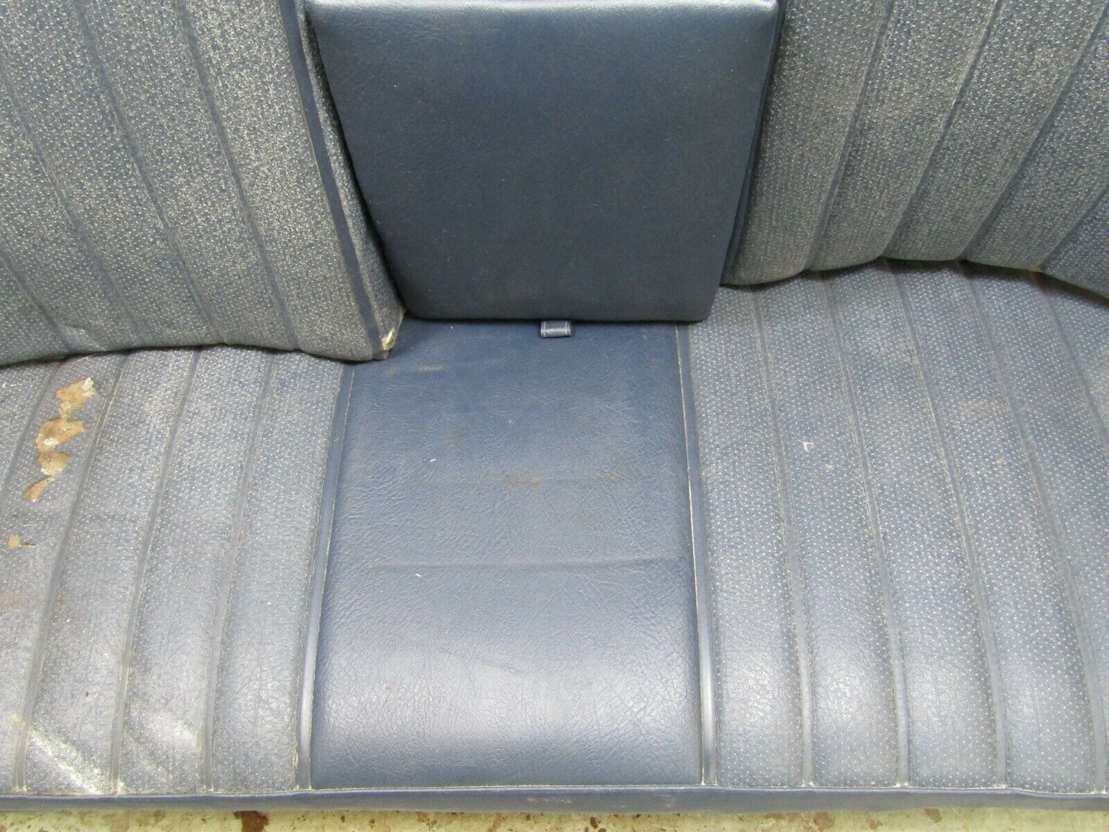 3256 Mercedes-Benz W108 Rear Seat Blue Faux Leather 1089240116