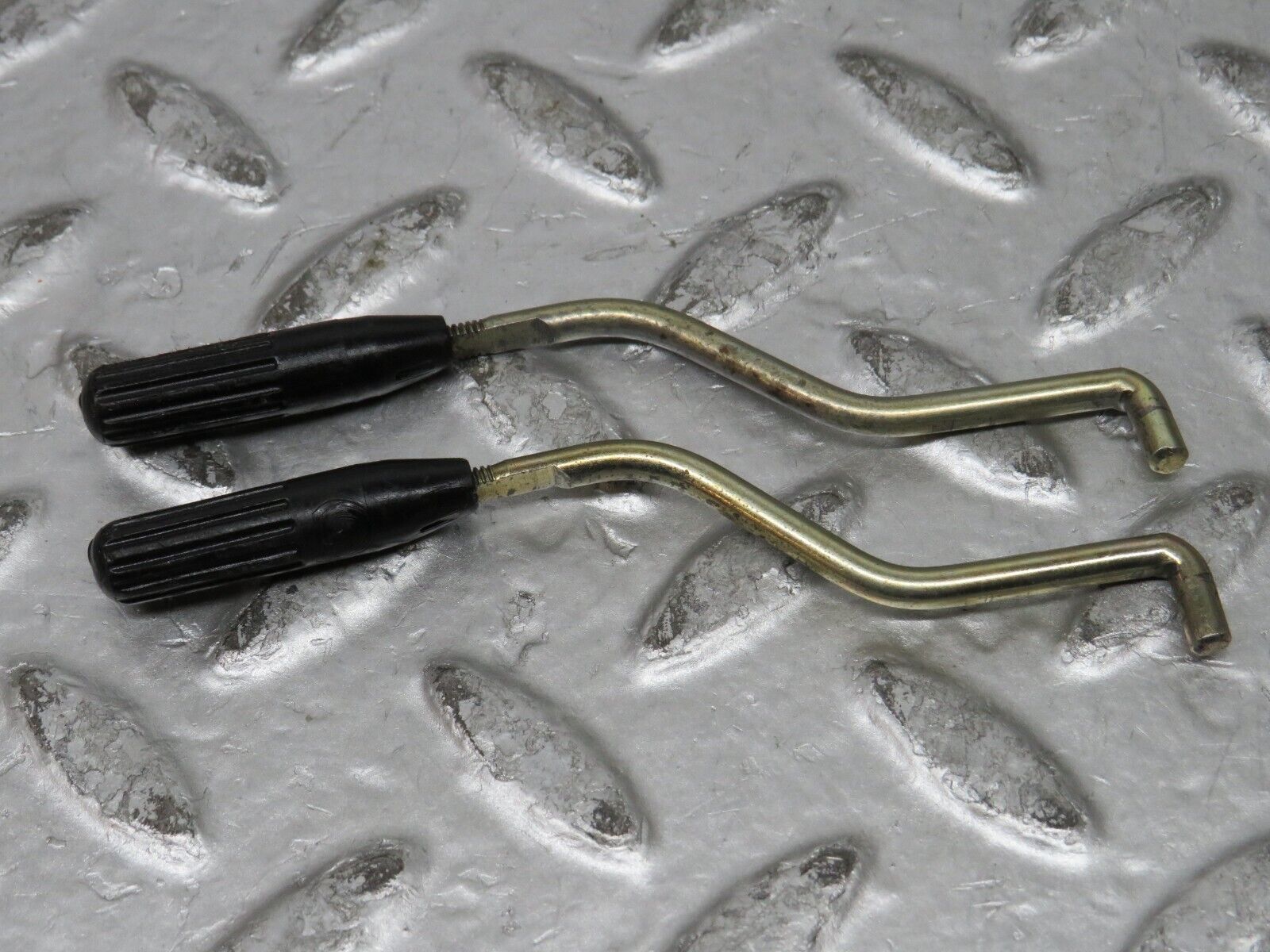 27180 Mercedes-Benz W123 280E Front Door Lock Knob Pair