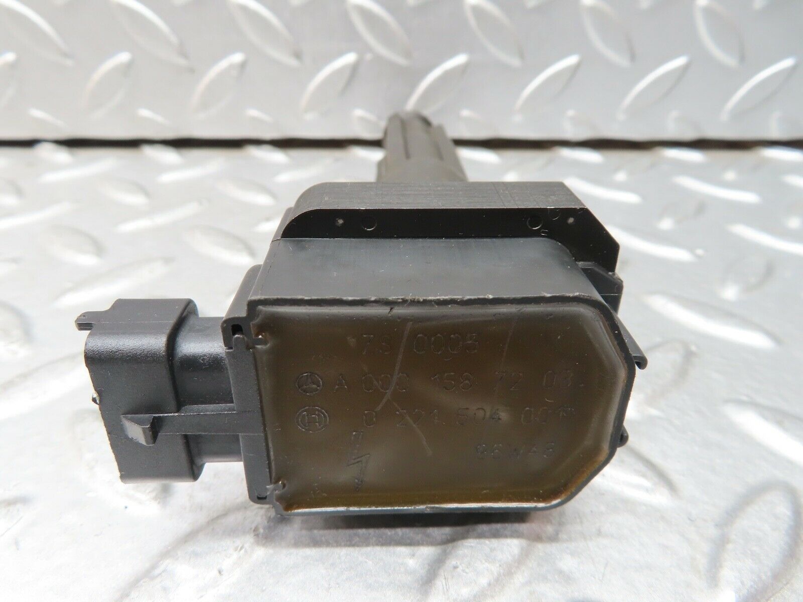 19550 Mercedes-Benz C140 CL420 Coupe Ignition Coil 0001587203