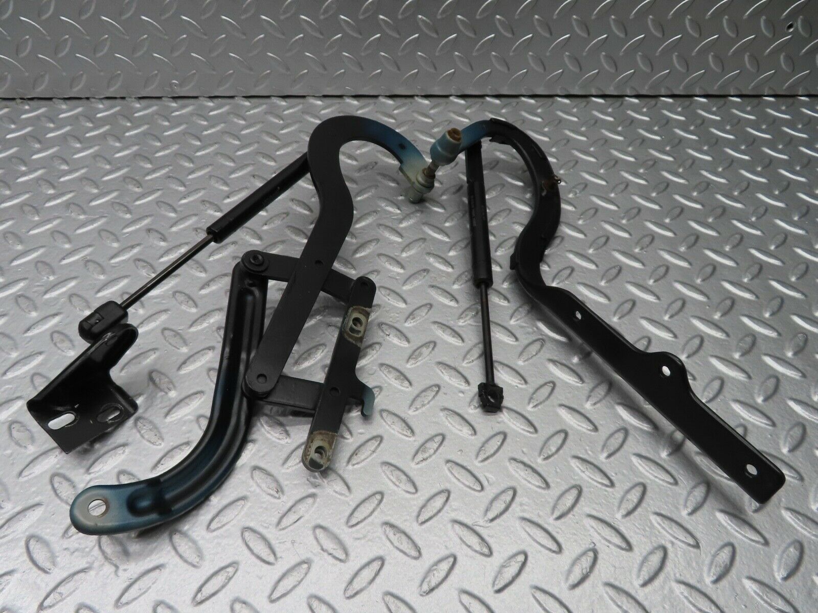 19990 Mercedes-Benz R129 300SL Coupe Trunk Boot Soft Top Hinge & Gas Strut Left Side